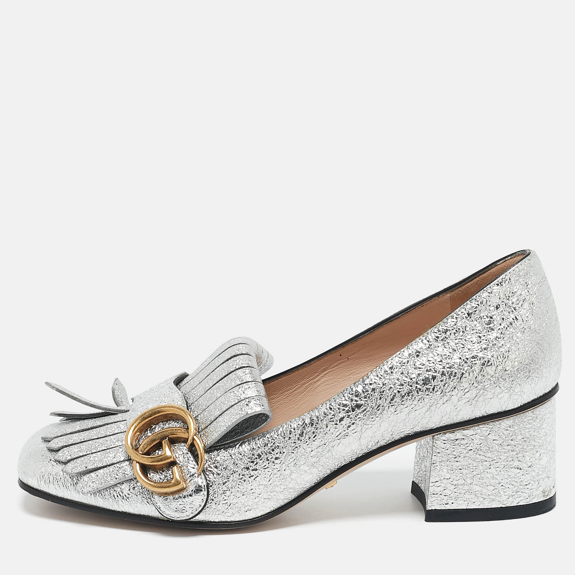 Gucci Silver Foil Leather GG Marmont Fringe Detail Block Heel Pumps Size
Gucci Silver Foil Leather GG Marmont Fringe Detail Block Heel Pumps Size