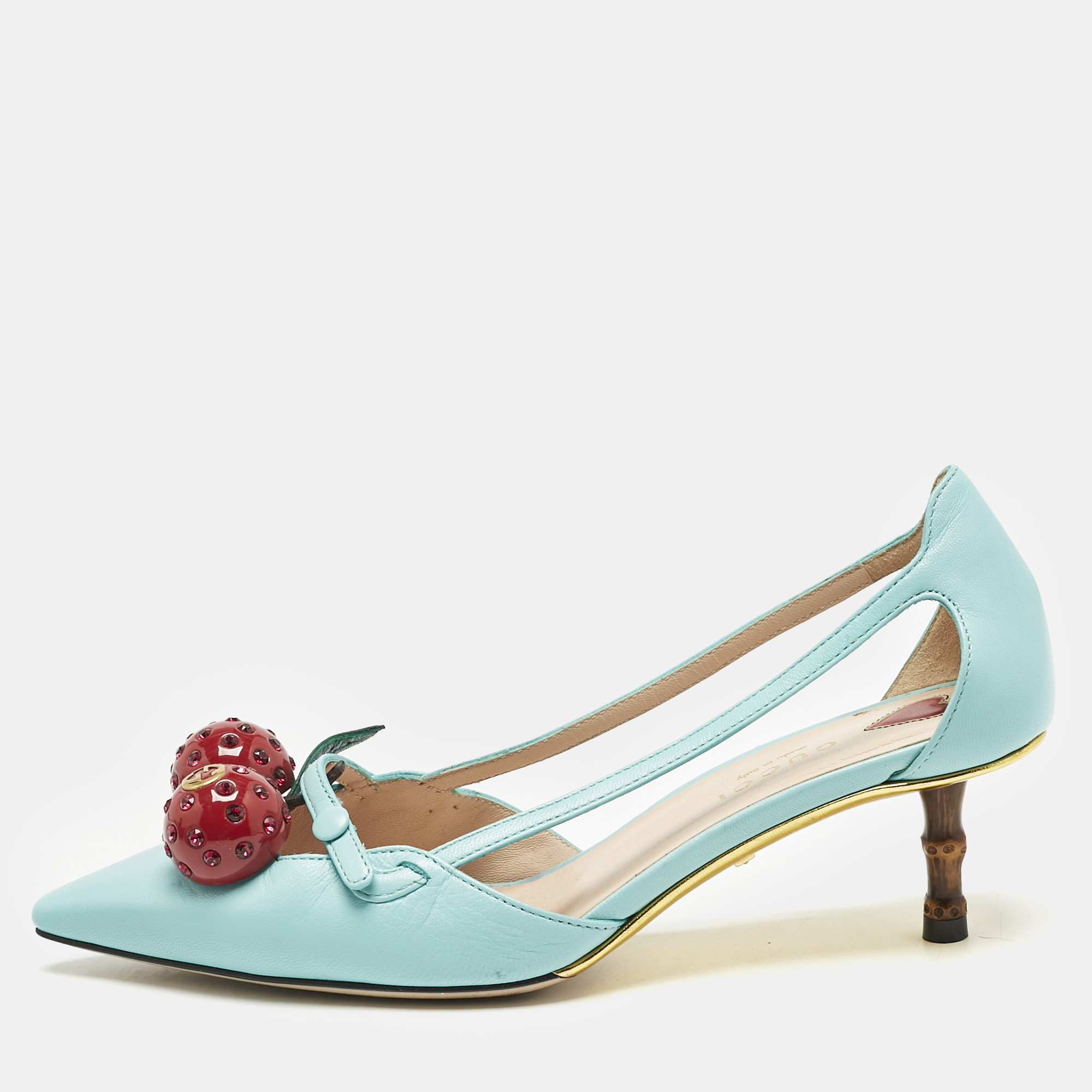 Gucci Blue Leather Unia Cherry Embellished Pointed Toe Pumps Size
Gucci Blue Leather Unia Cherry Embellished Pointed Toe Pumps Size