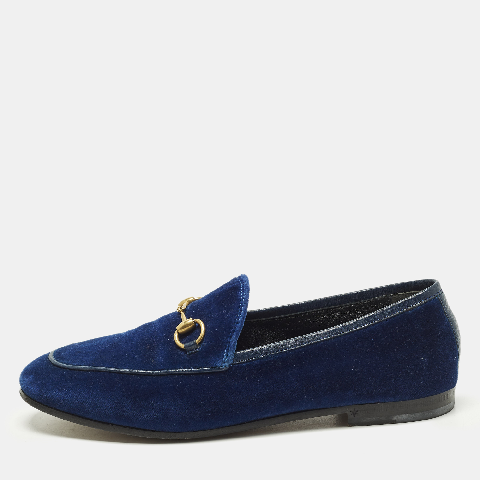 Gucci Jordaan Size Blue Leather and Velvet Loafers
Gucci Jordaan Size Blue Leather and Velvet Loafers