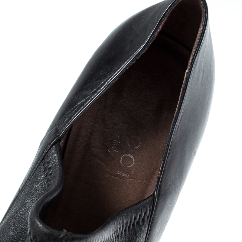 Gucci Black Leather Pointed Toe Loafer Pumps Size 38