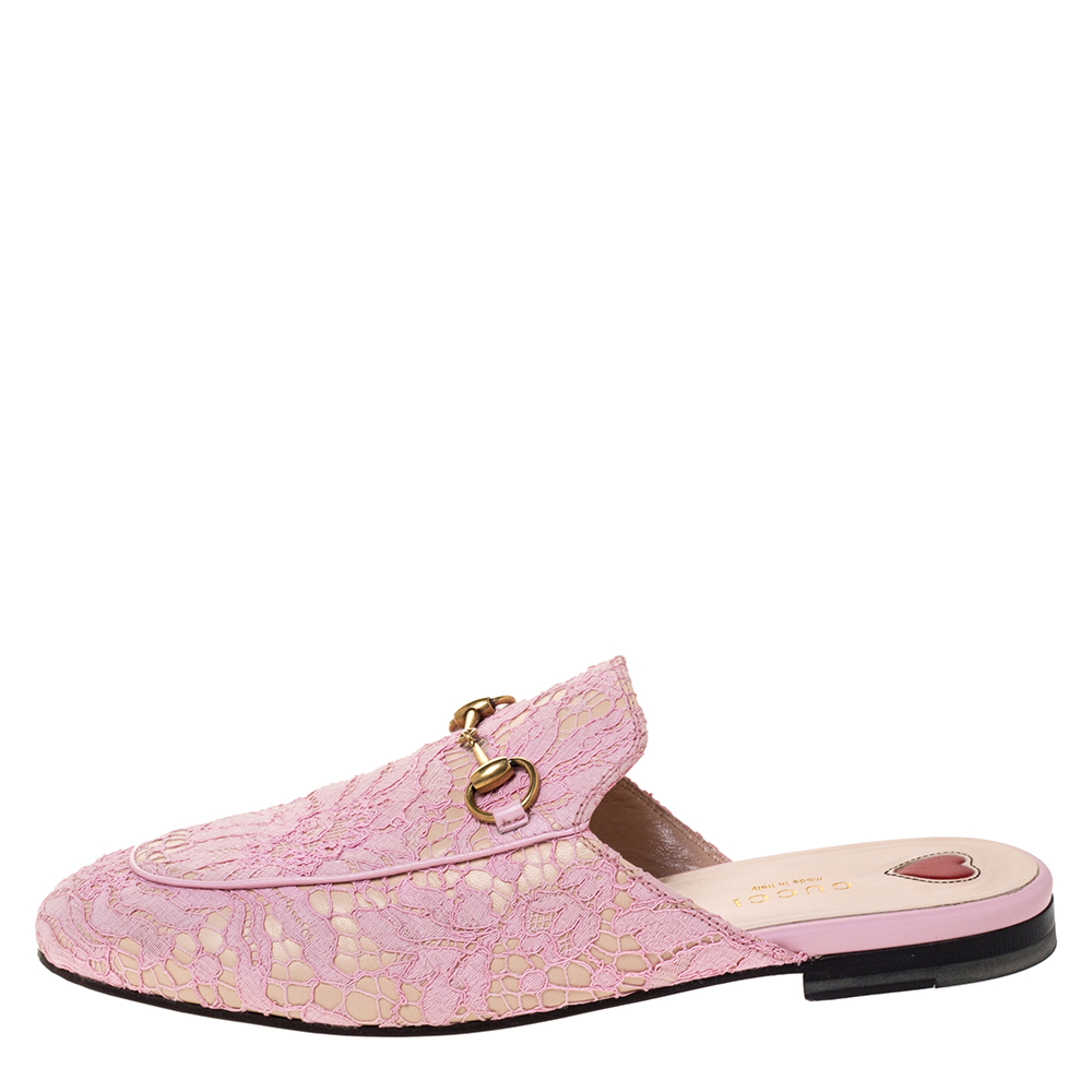 Gucci Pink/Beige Floral Lace And Leather Princetown Flat Mule Sandals Size
Gucci Pink/Beige Floral Lace And Leather Princetown Flat Mule Sandals Size