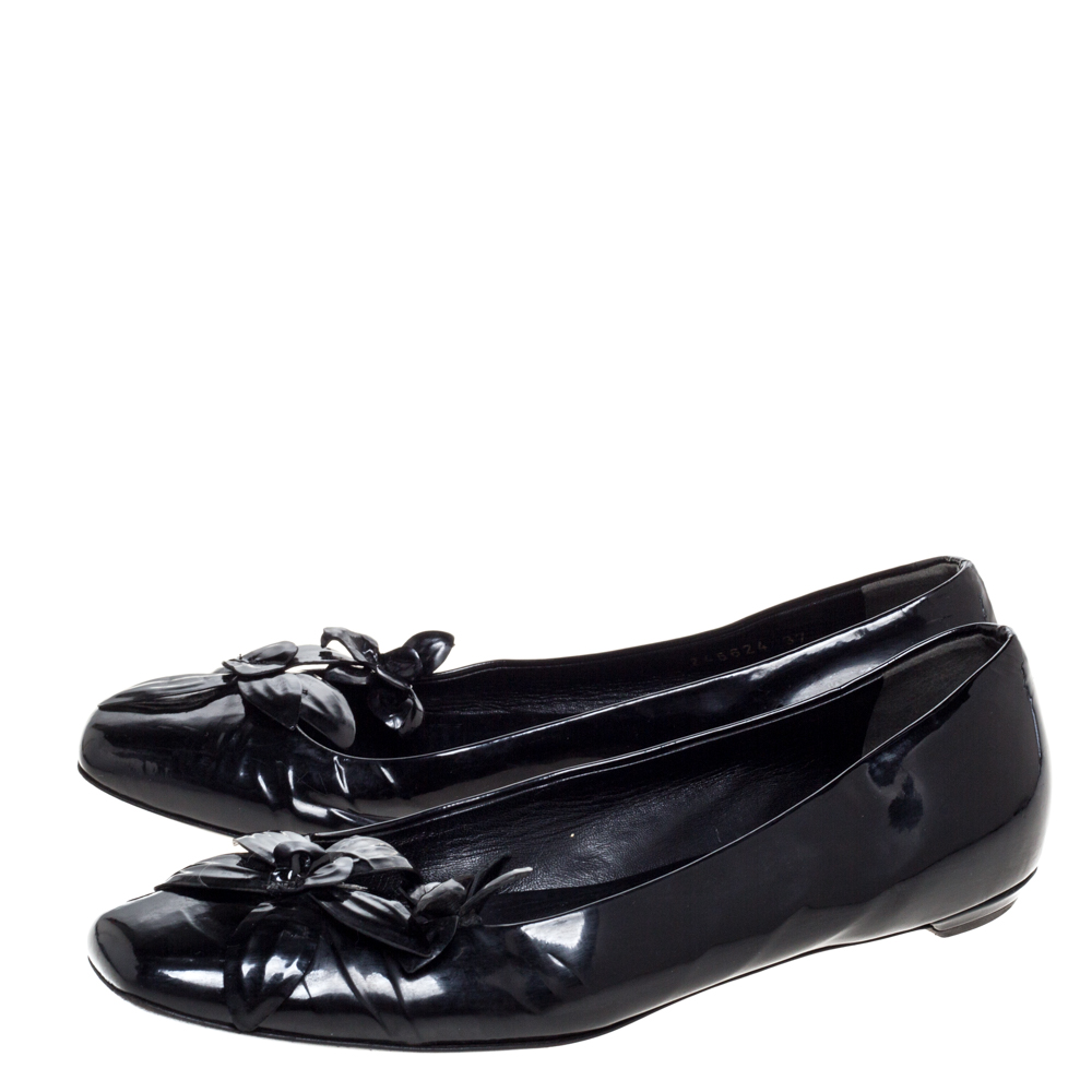 Gucci Black Patent Leather Flower Embellished Ballet Flats Size 37