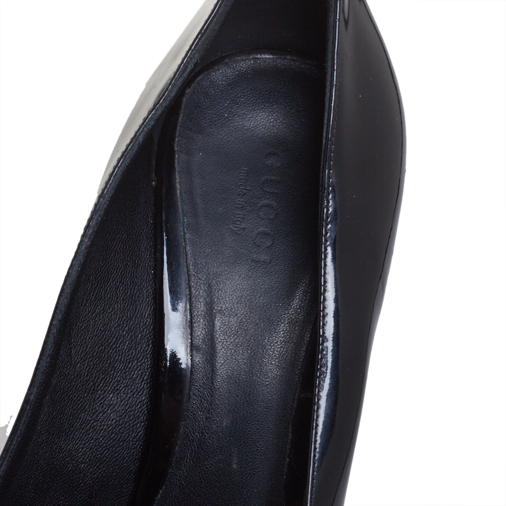 Gucci Black Patent Leather Horsebit Peep Toe Pumps Size 39