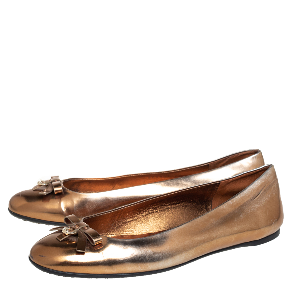 Gucci Gold Leather Slip On Bow Ballet Flats Size 39
