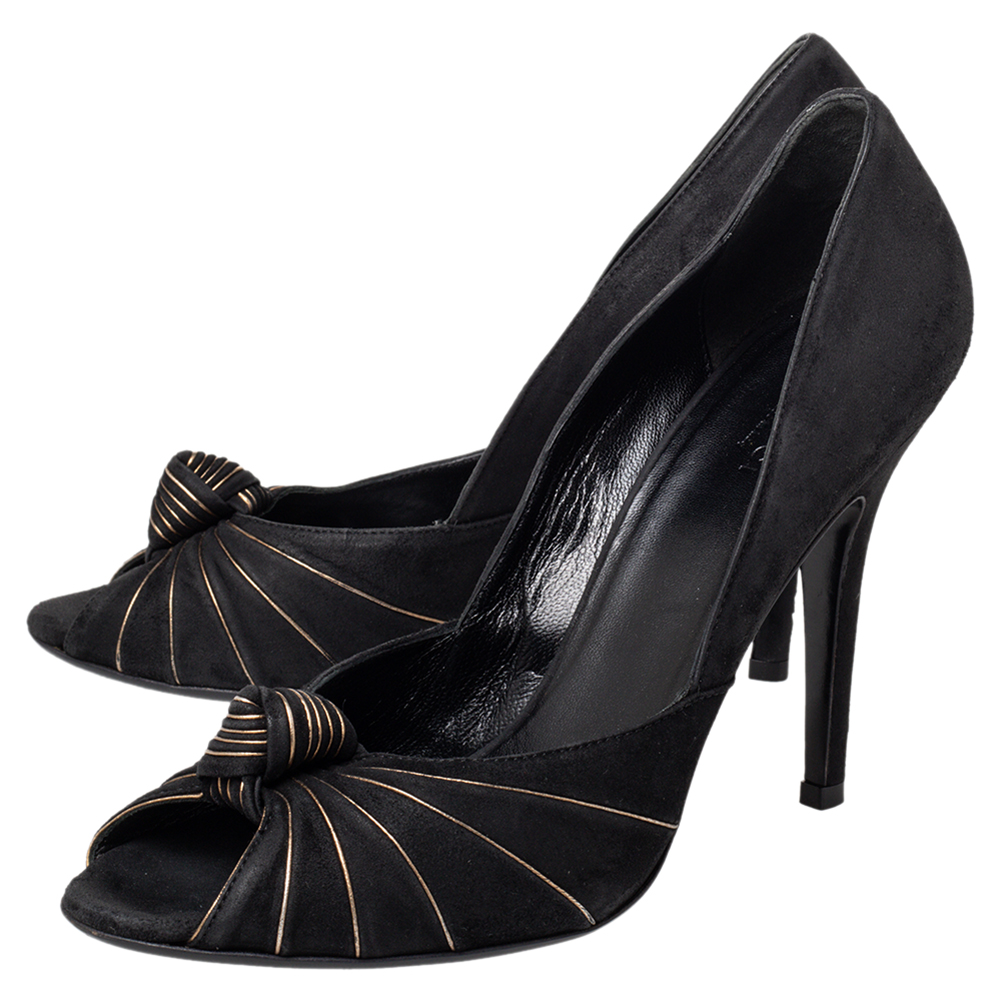 Gucci Black/Gold Suede Knotted Peep Toe Pumps Size 38.5