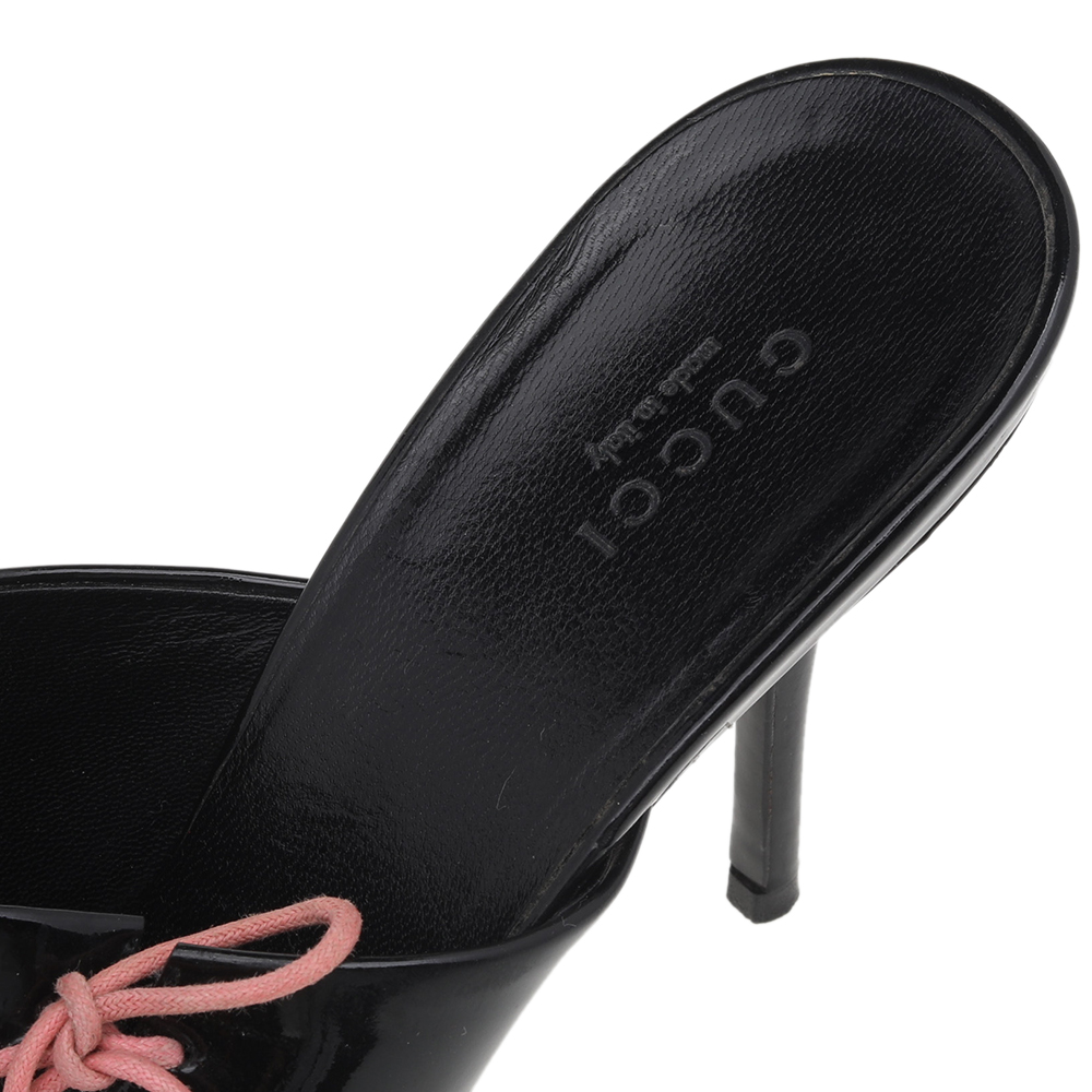 Gucci Black Patent Leather Lace Up Detail Peep Toe Mules Size 39