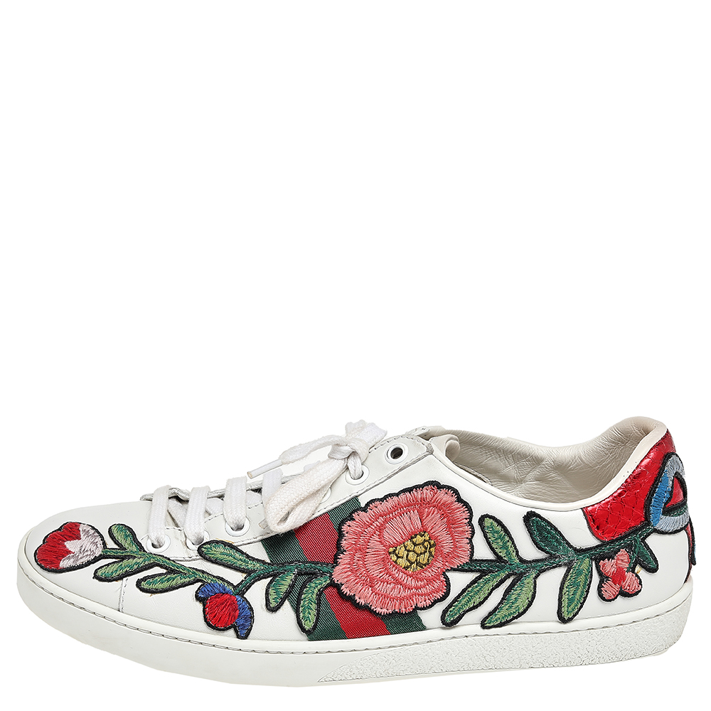 Gucci White Leather Floral Embroidered Ace Low Top Sneakers Size
Gucci White Leather Floral Embroidered Ace Low Top Sneakers Size