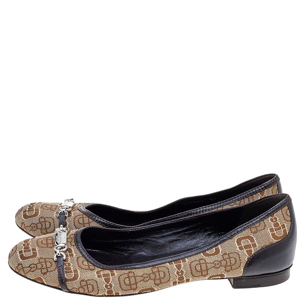 Gucci Beige/Brown Canvas And Leather Logo Embellished Ballet Flats Size 39
