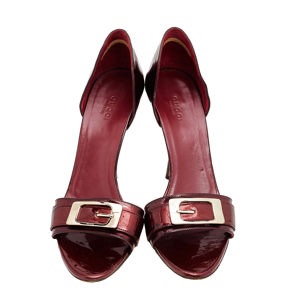 Gucci Red Patent Leather Buckle Embellished D'orsay Pumps Size 40