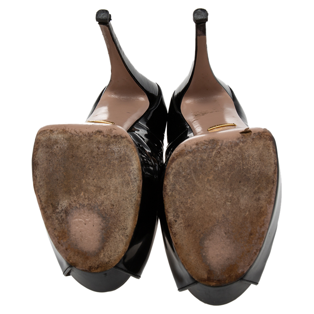 Gucci Black Patent Leather Peep-Toe Pumps Size 38