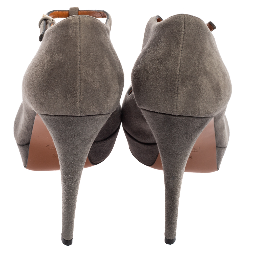 Gucci Grey Suede Peep-Toe Platform T-Strap Sandals Size 38