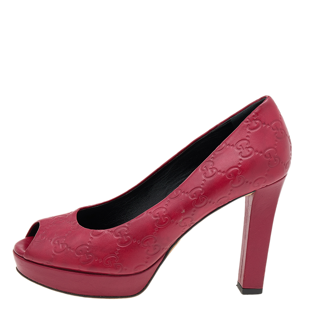 Gucci Red Guccissima Leather Peep Toe Platform Pumps Size 37.5