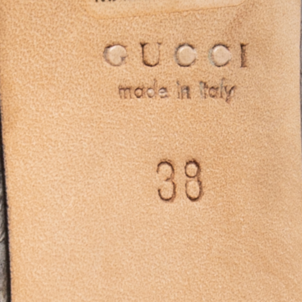 Gucci Grey Snakeskin Leather Peep-Toe Platform Pumps Size 38