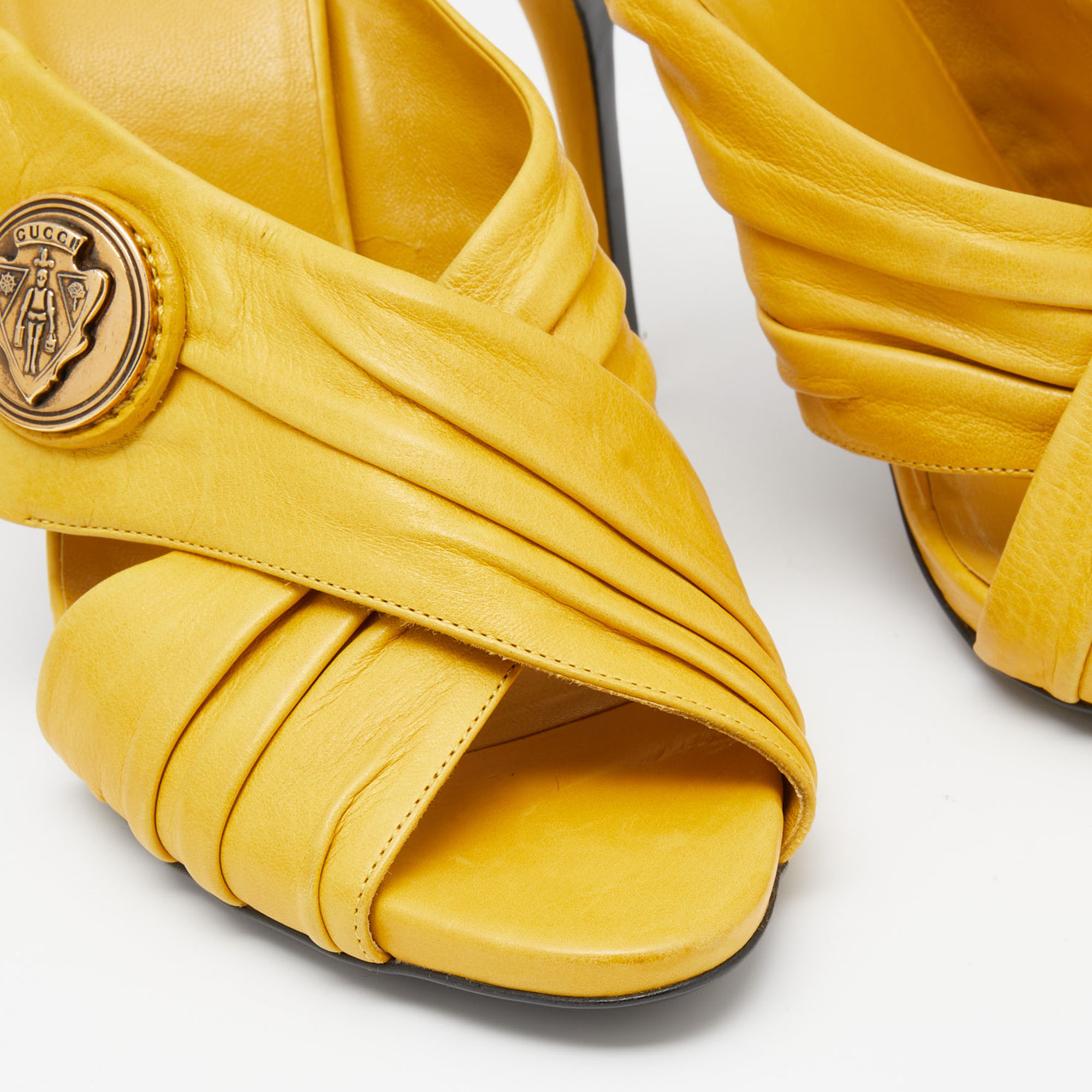 Gucci Yellow Leather Hysteria Cross Slide Sandals Size 37.5