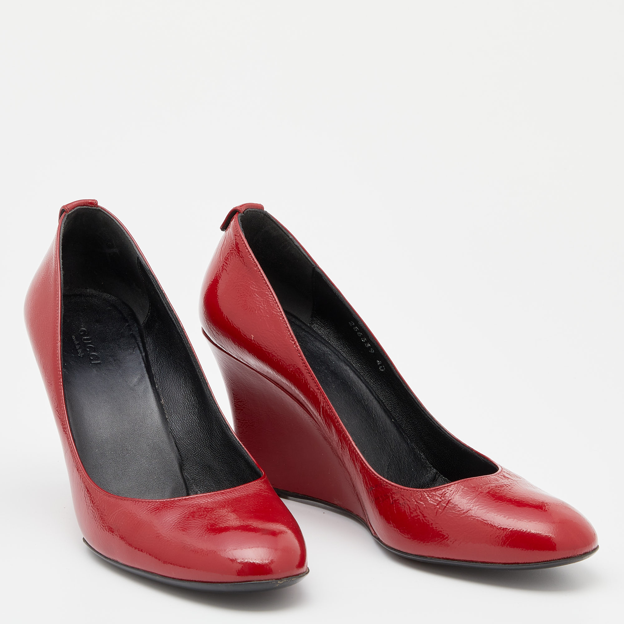 Gucci Red Patent Leather Wedge Round Toe Pumps Size 40