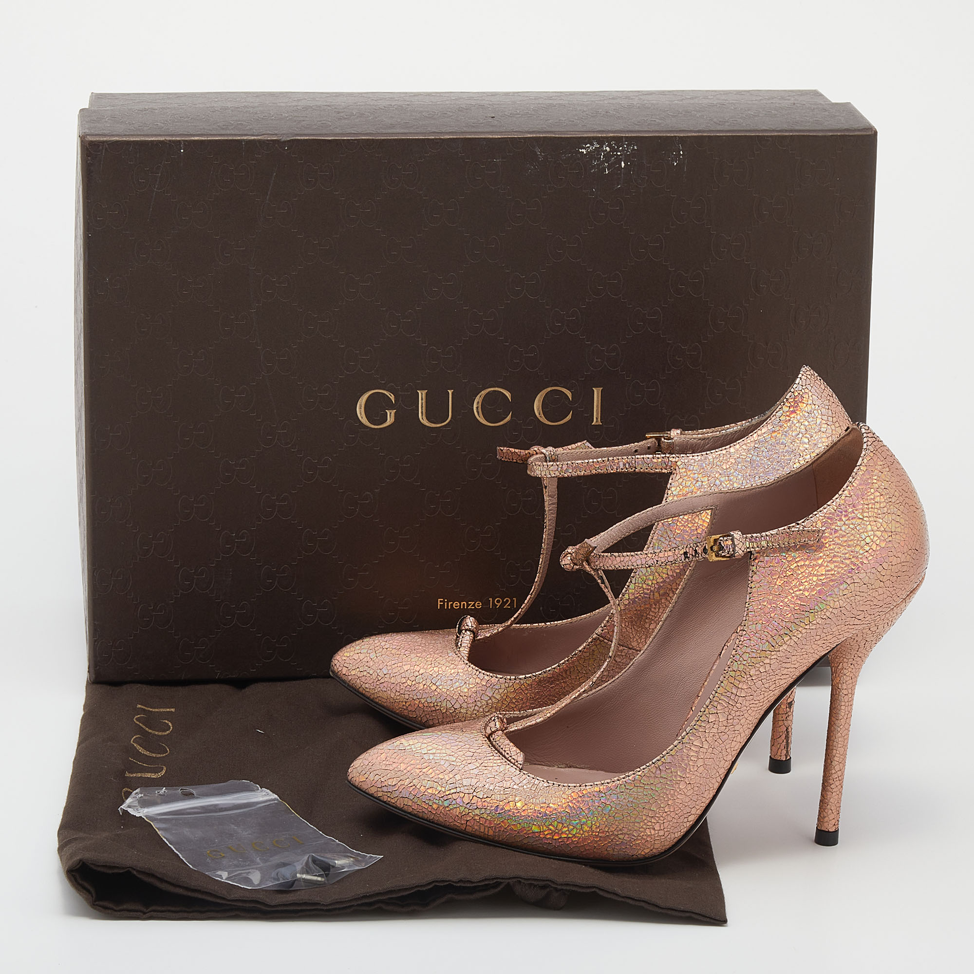 Gucci Metallic Holographic Crackled Leather Beverly T-Strap Pumps Size 37