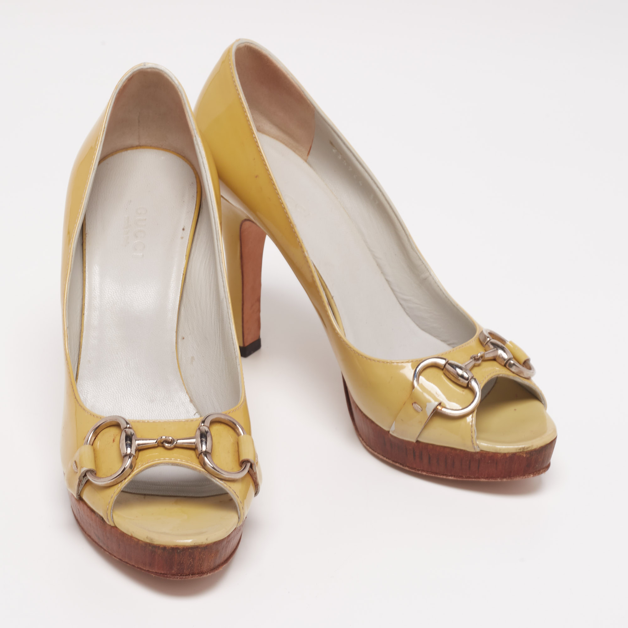 Gucci Yellow Patent Leather Horsebit Peep Toe Pumps Size 37.5