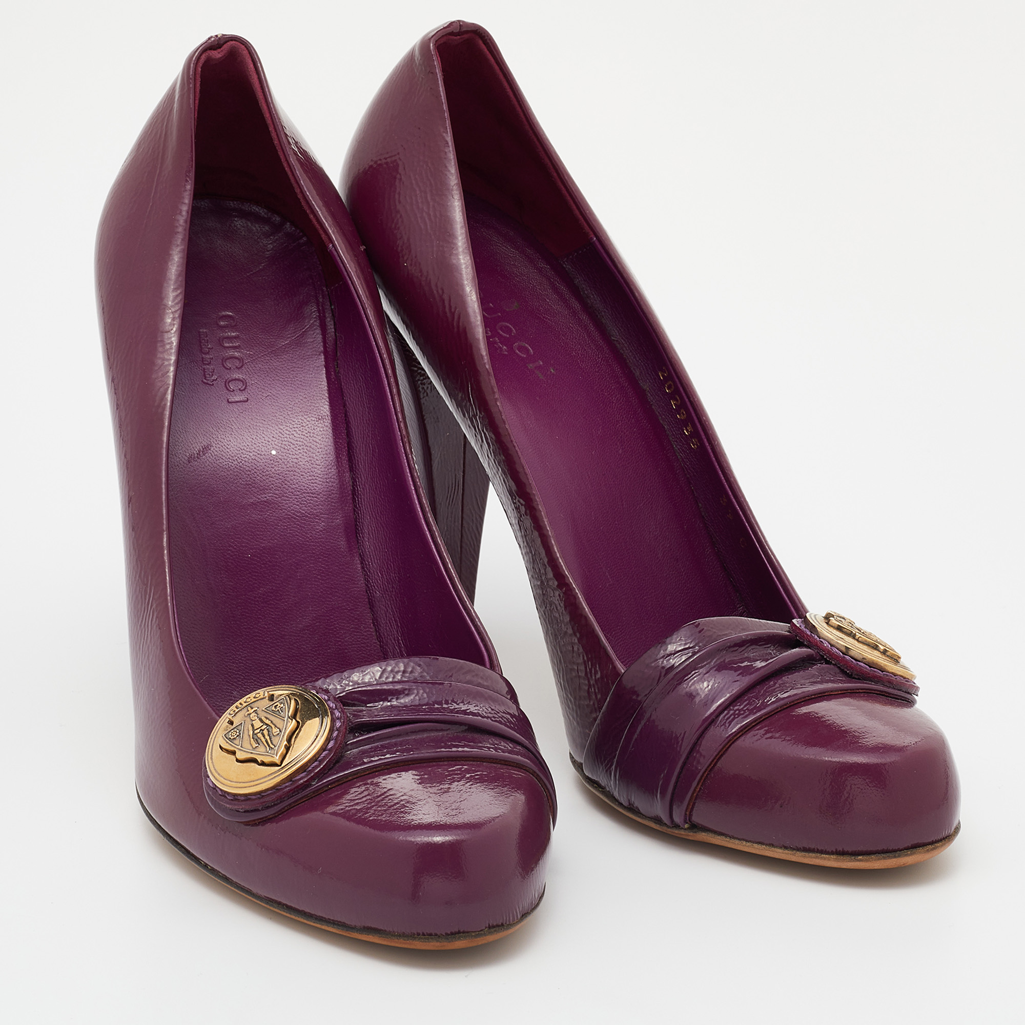 Gucci Purple Patent Leather Hysteria Pumps Size 39