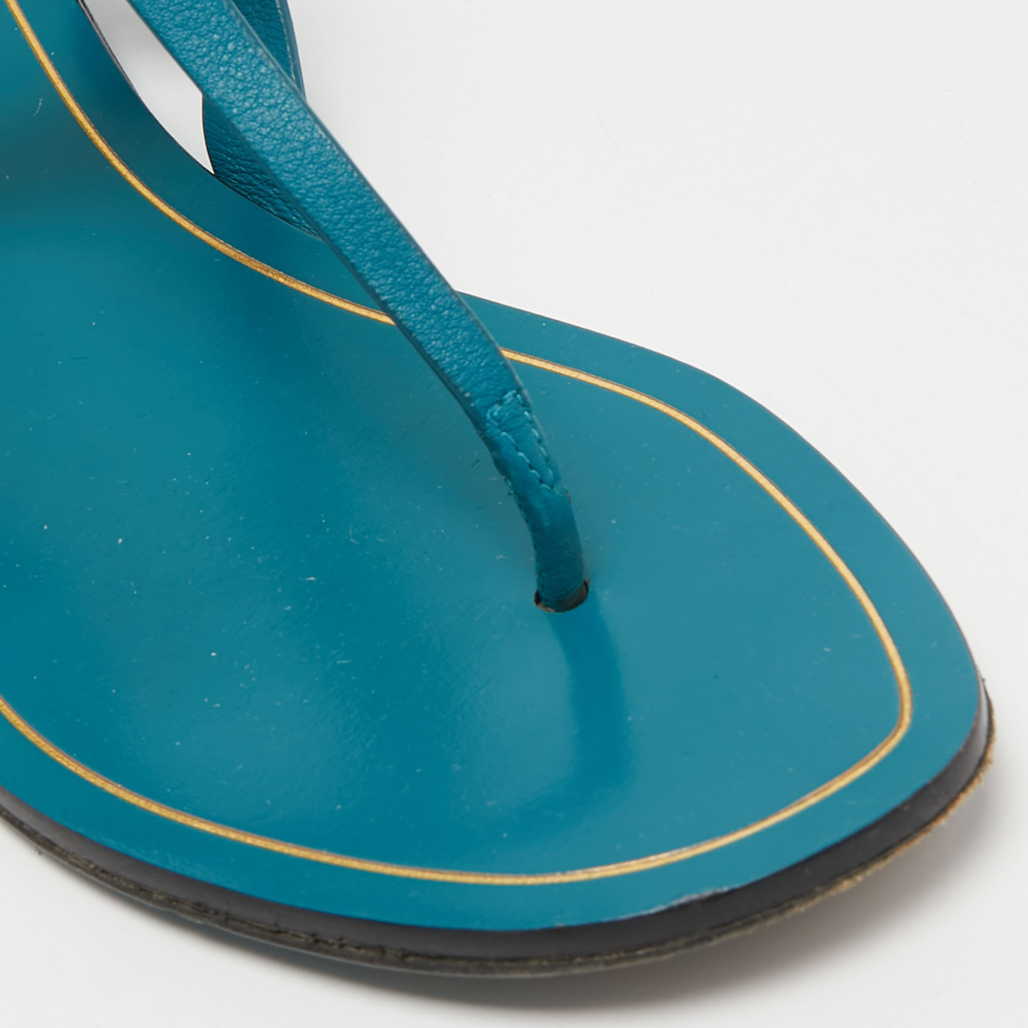 Gucci Blue LeatherThong Ankle Strap Flat Sandals Size 35.5