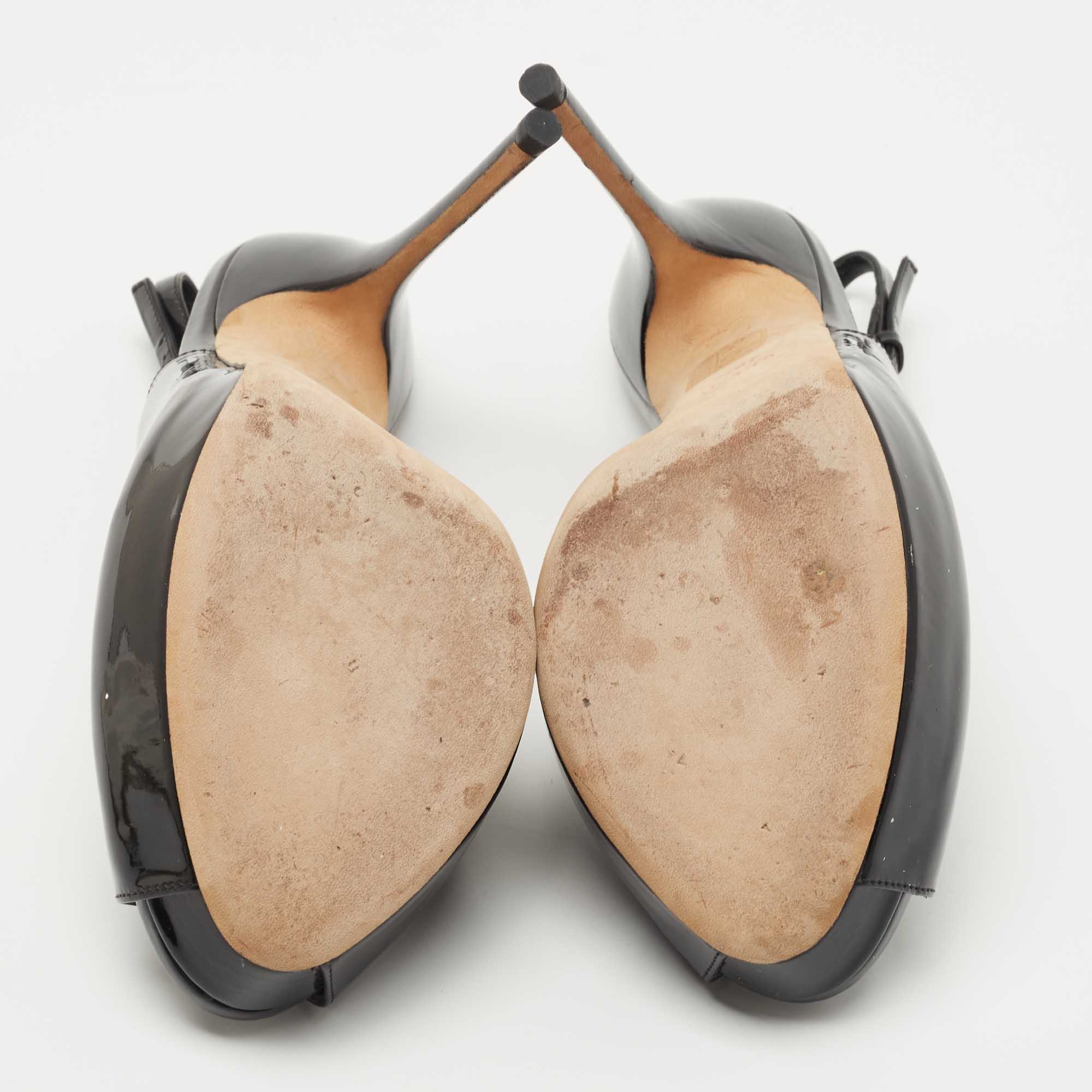 Gucci Black Patent Leather Sofia Slingback Sandals Size 39.5
