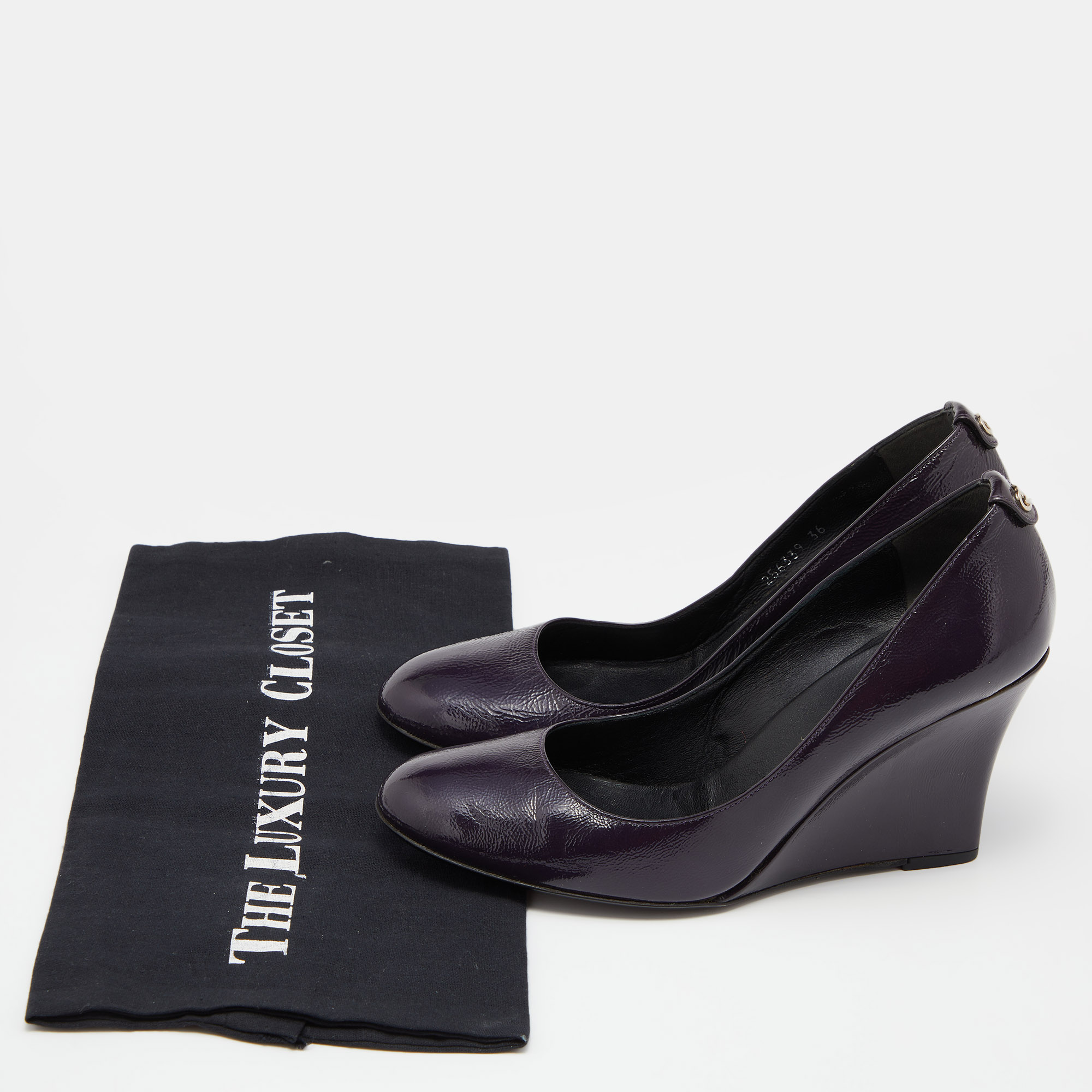Gucci Purple Patent Leather Wedge Round Toe Pumps Size 36