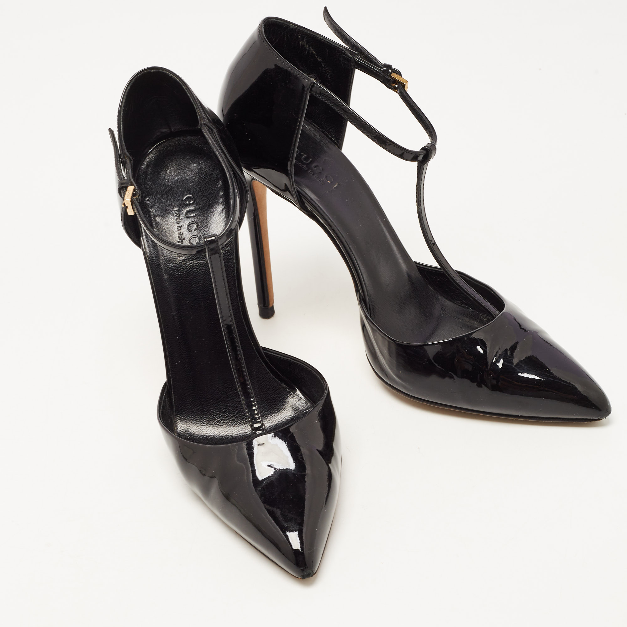Gucci Black Patent Leather Pointed Toe T Strap Pumps Size 36