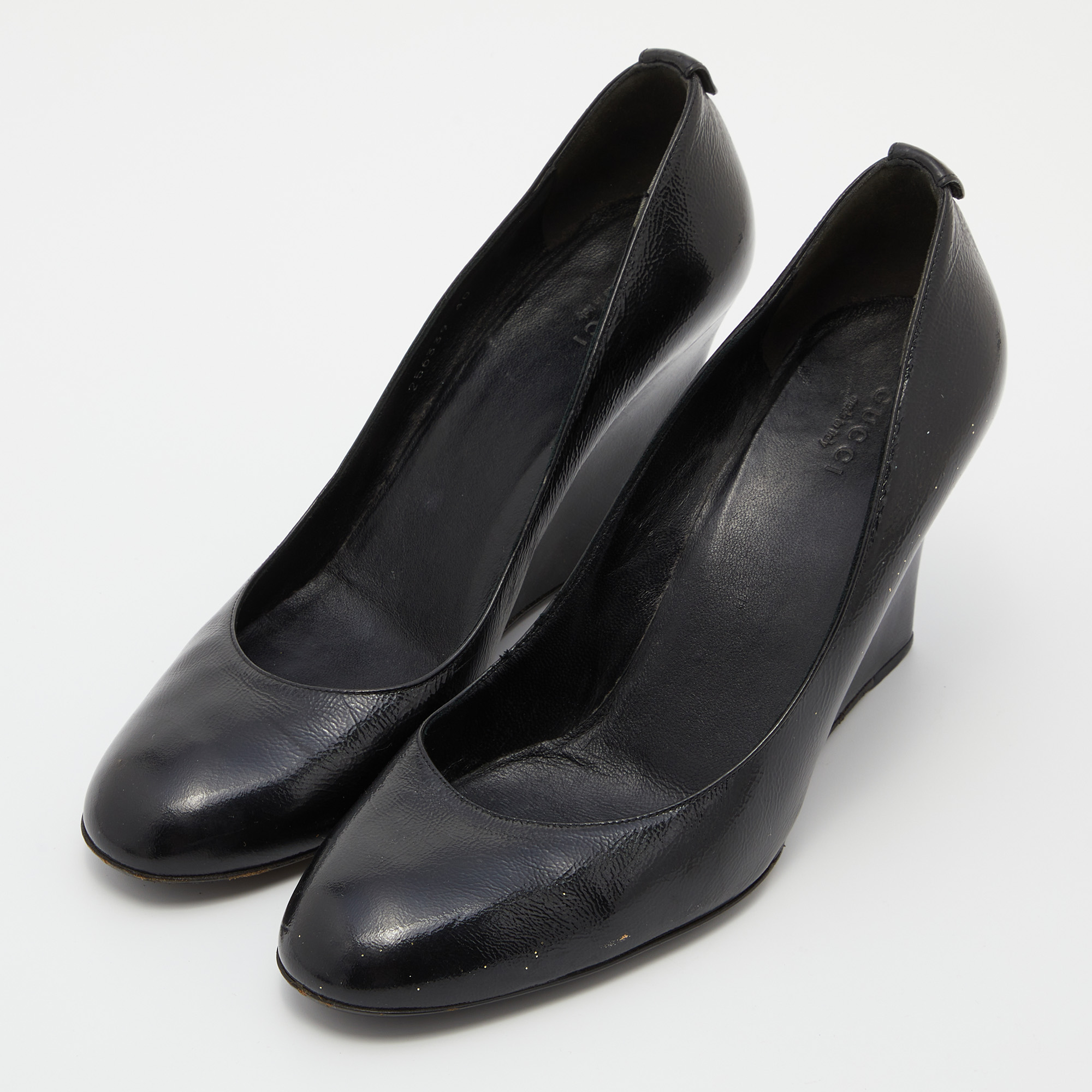 Gucci Black Patent Leather Wedge Round Toe Pumps Size 40