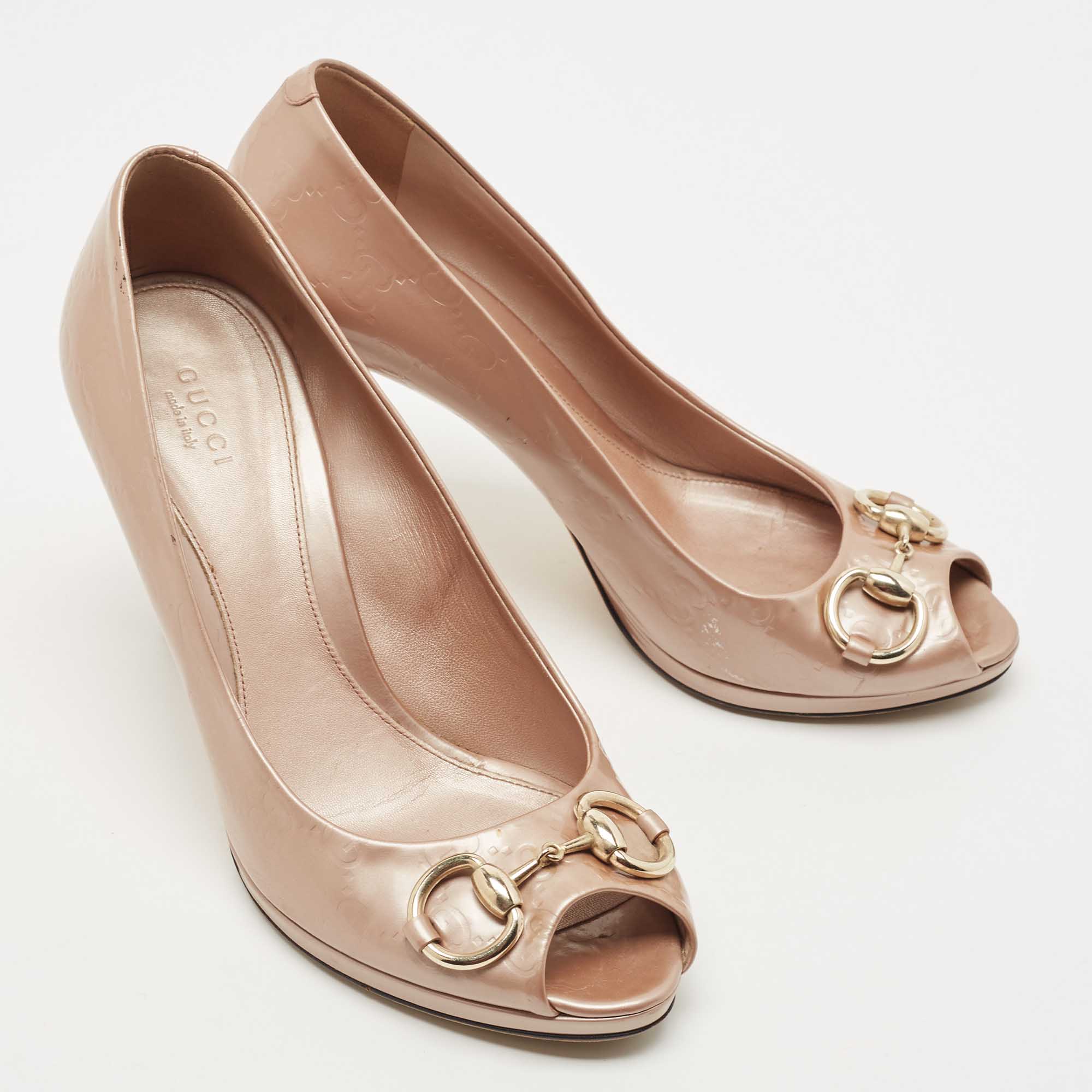 Gucci Beige Guccissima Patent Leather New Hollywood Horsebit Peep Toe Pumps Size 39