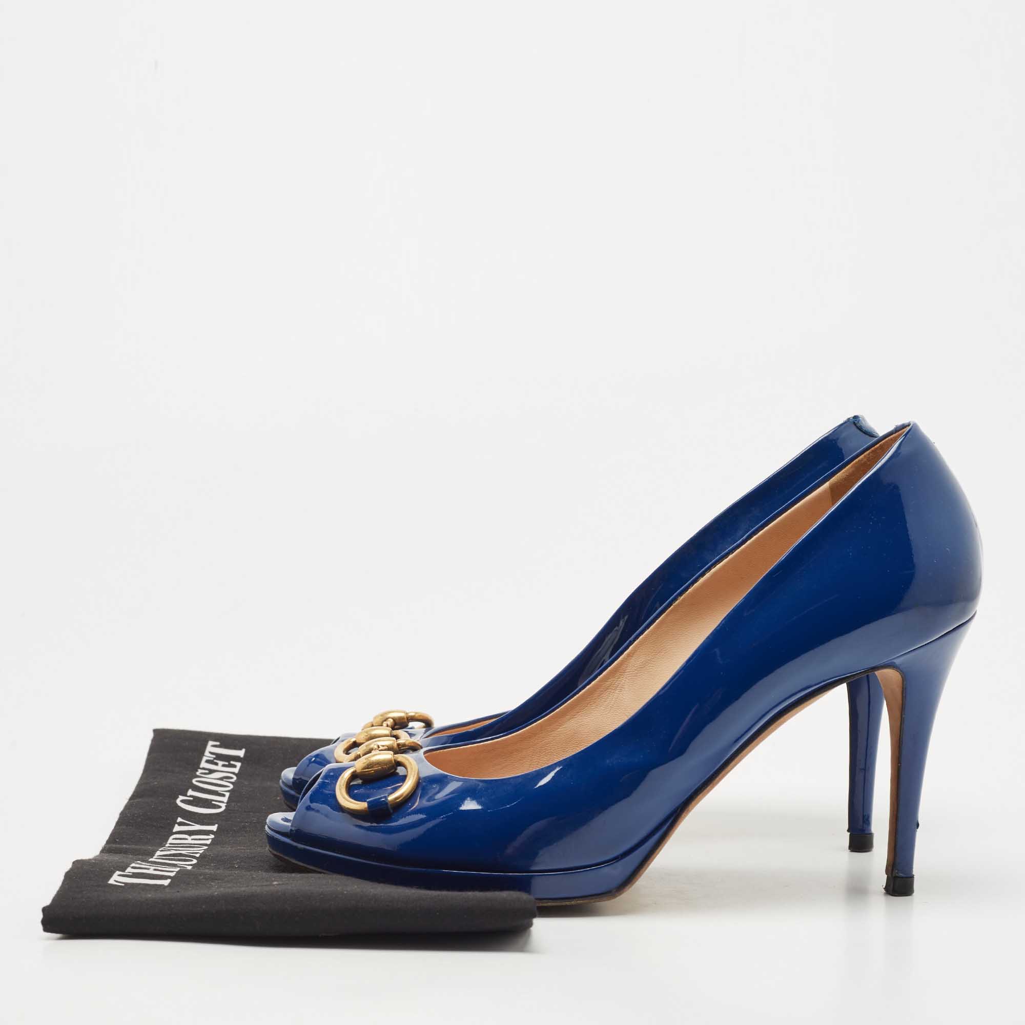 Gucci Blue Patent Leather Hollywood Pumps Size 40