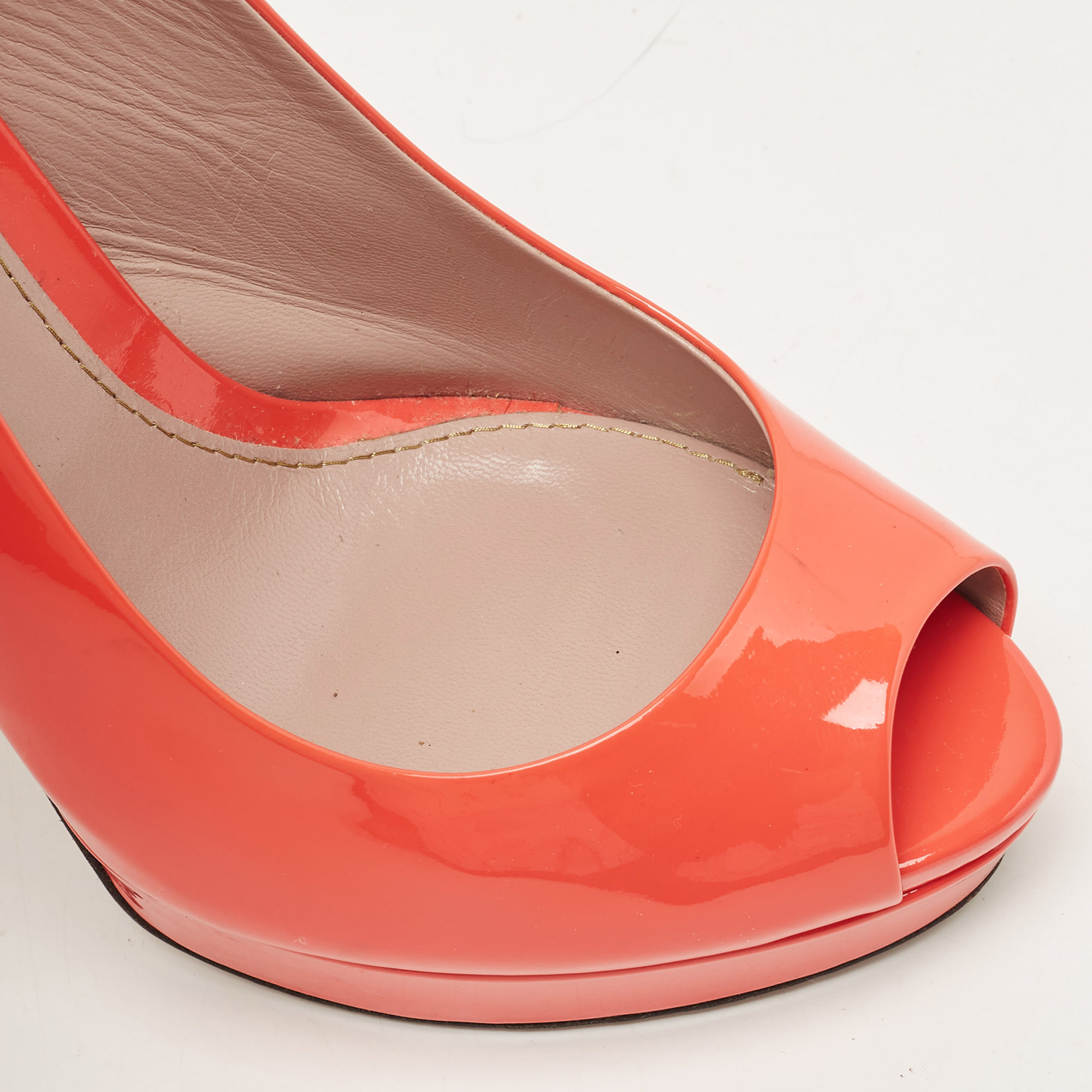 Gucci Orange Patent Leather Peep Toe Platform Pumps Size 39