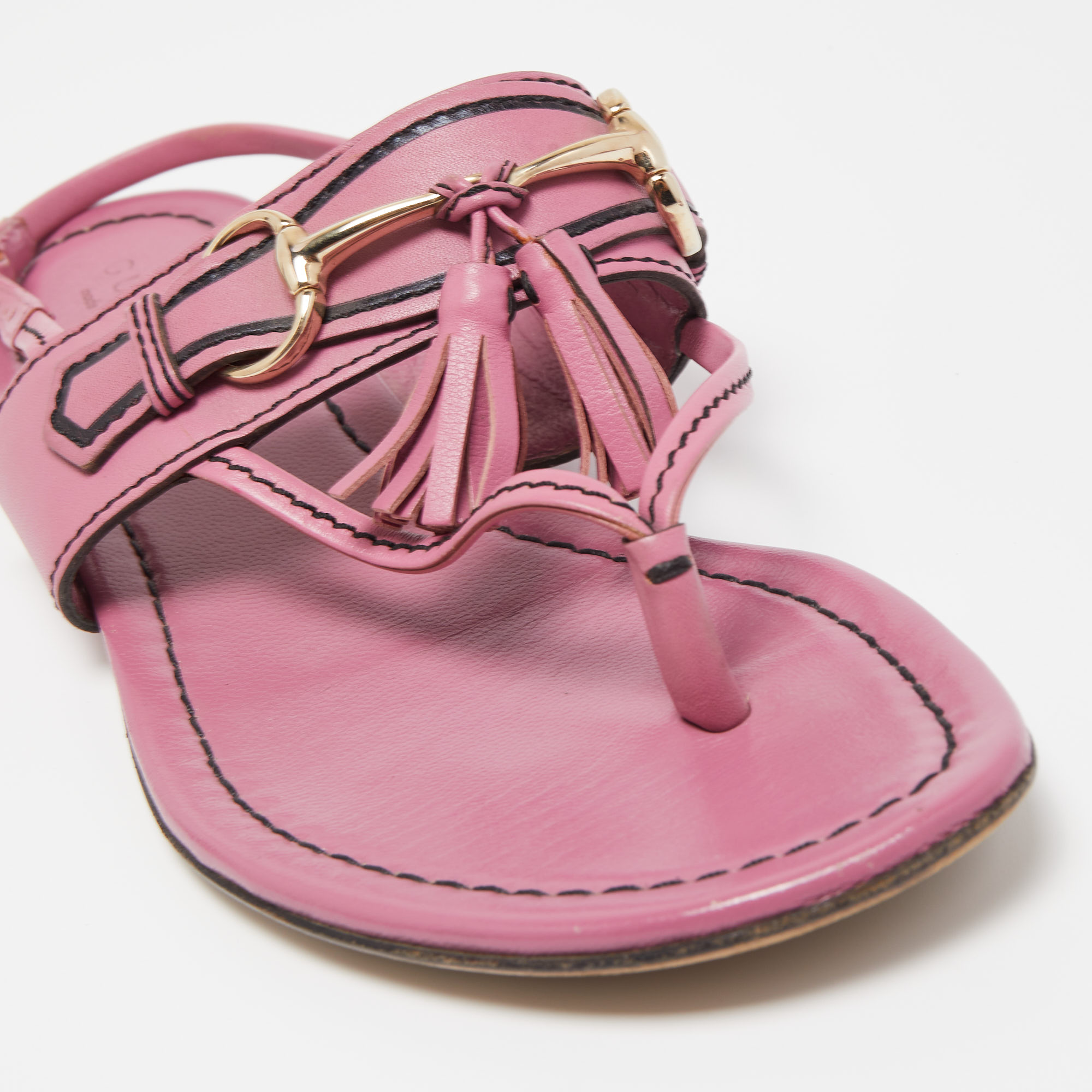 Gucci Pink Leather Tassel Horsebit Thong Flat Sandals Size 37