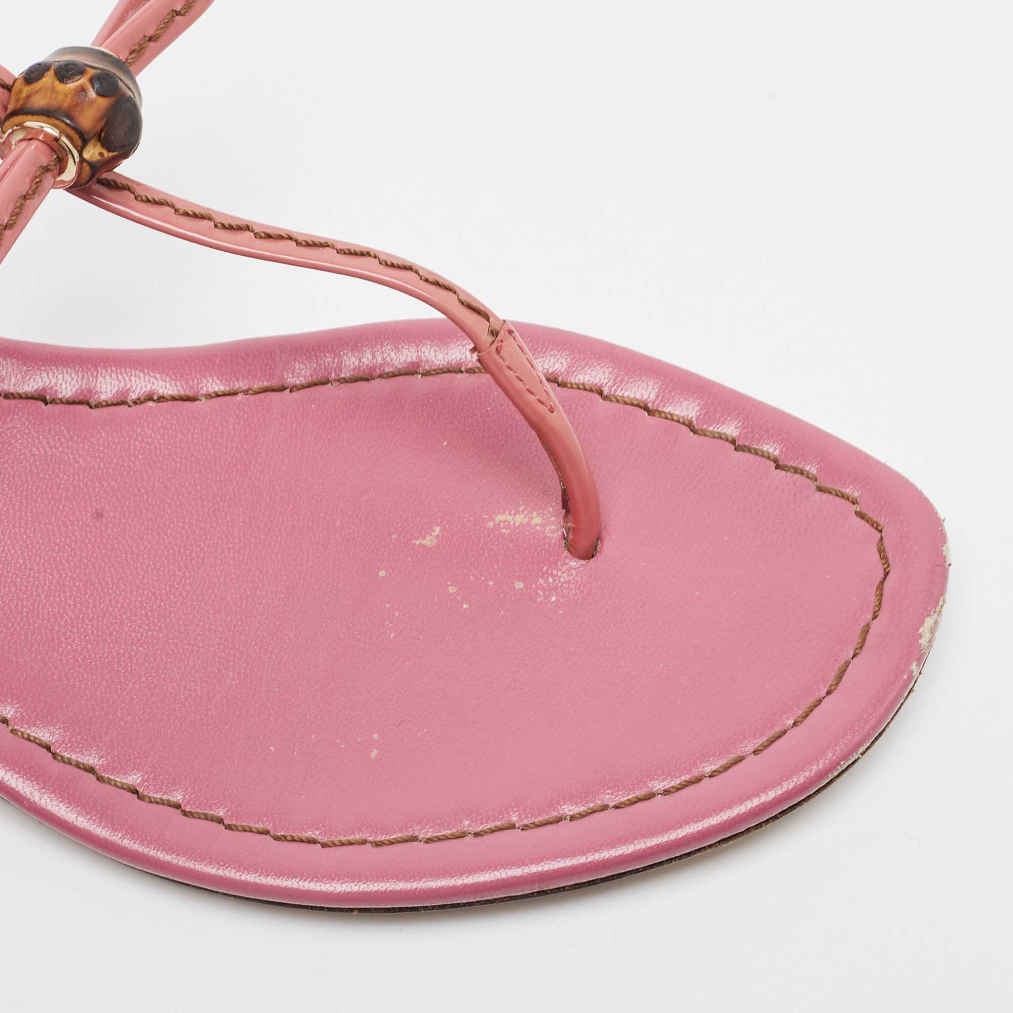 Gucci Purple Patent Bamboo Accent T Strap  Sandals Size 36