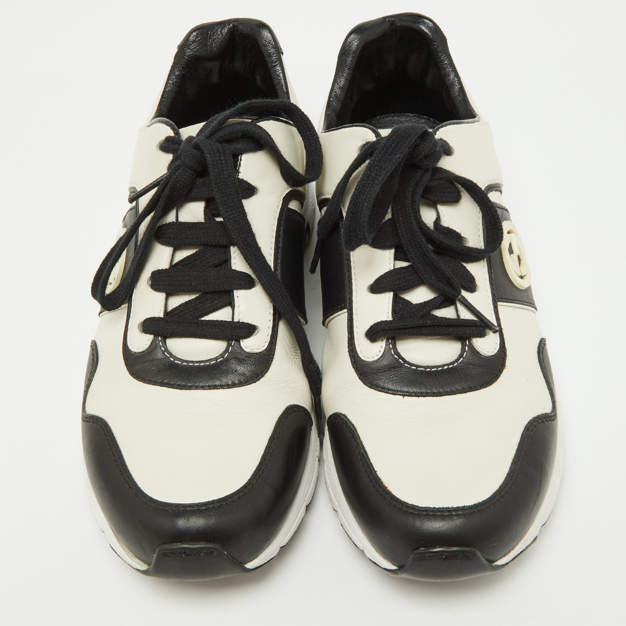 Gucci Black/White Leather Miro Sneakers Size 38.5