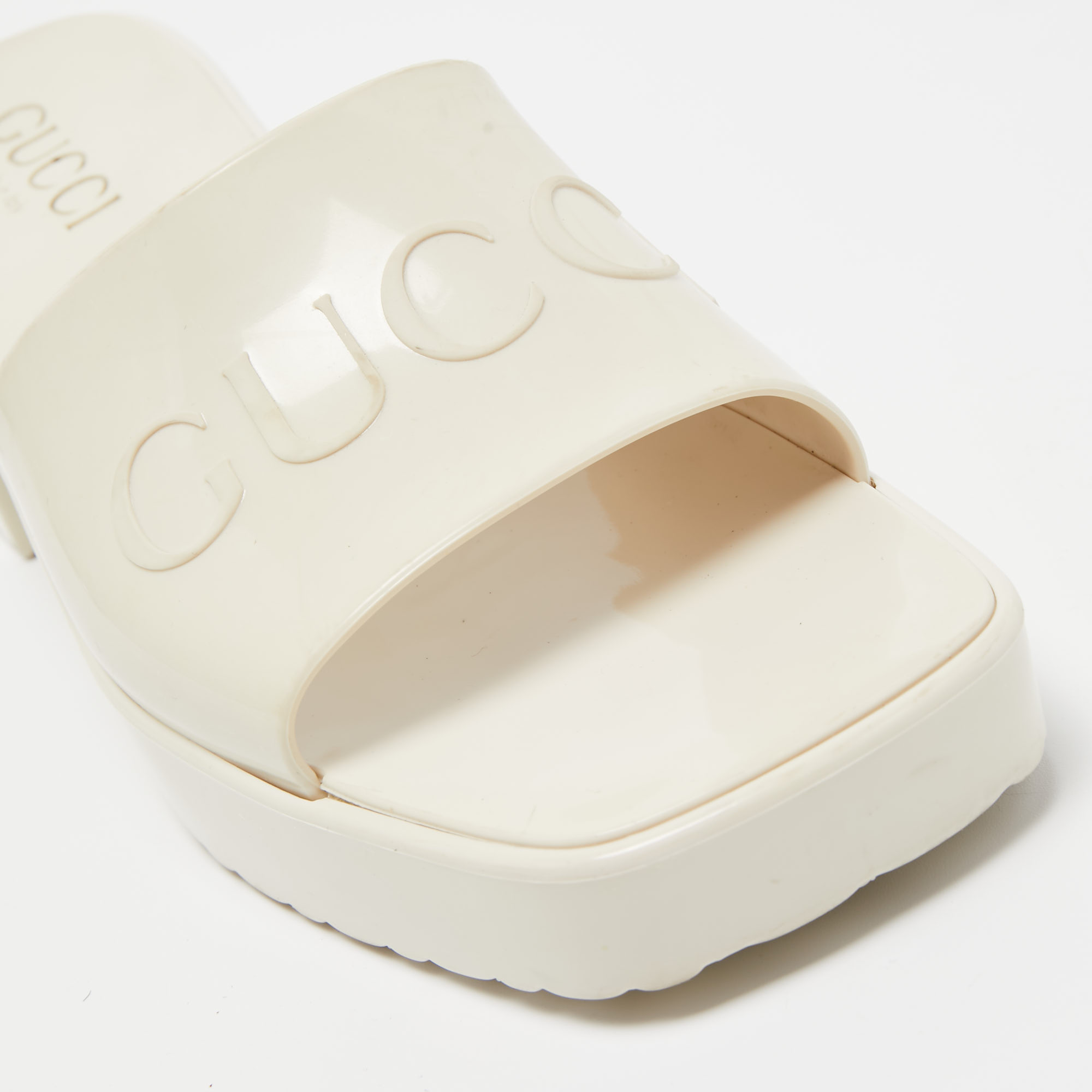 Gucci White Rubber Block Heel Slide Sandals Size 35