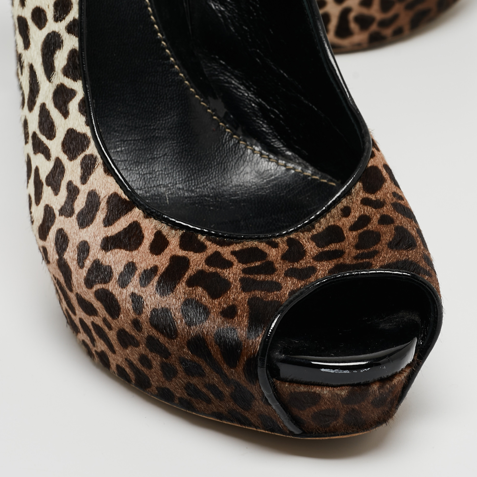 Gucci Brown/White Leopard Print Calf Hair Sofia Platform Slingback Pumps Size 40