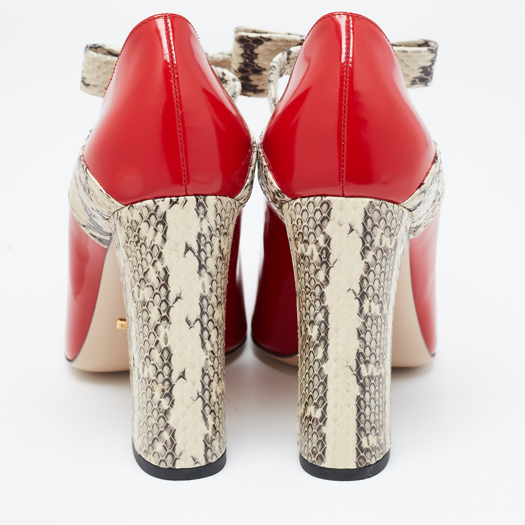 Gucci Red/Beige Watersnake And Glossy Leather Nimue Bow Pumps Size 38