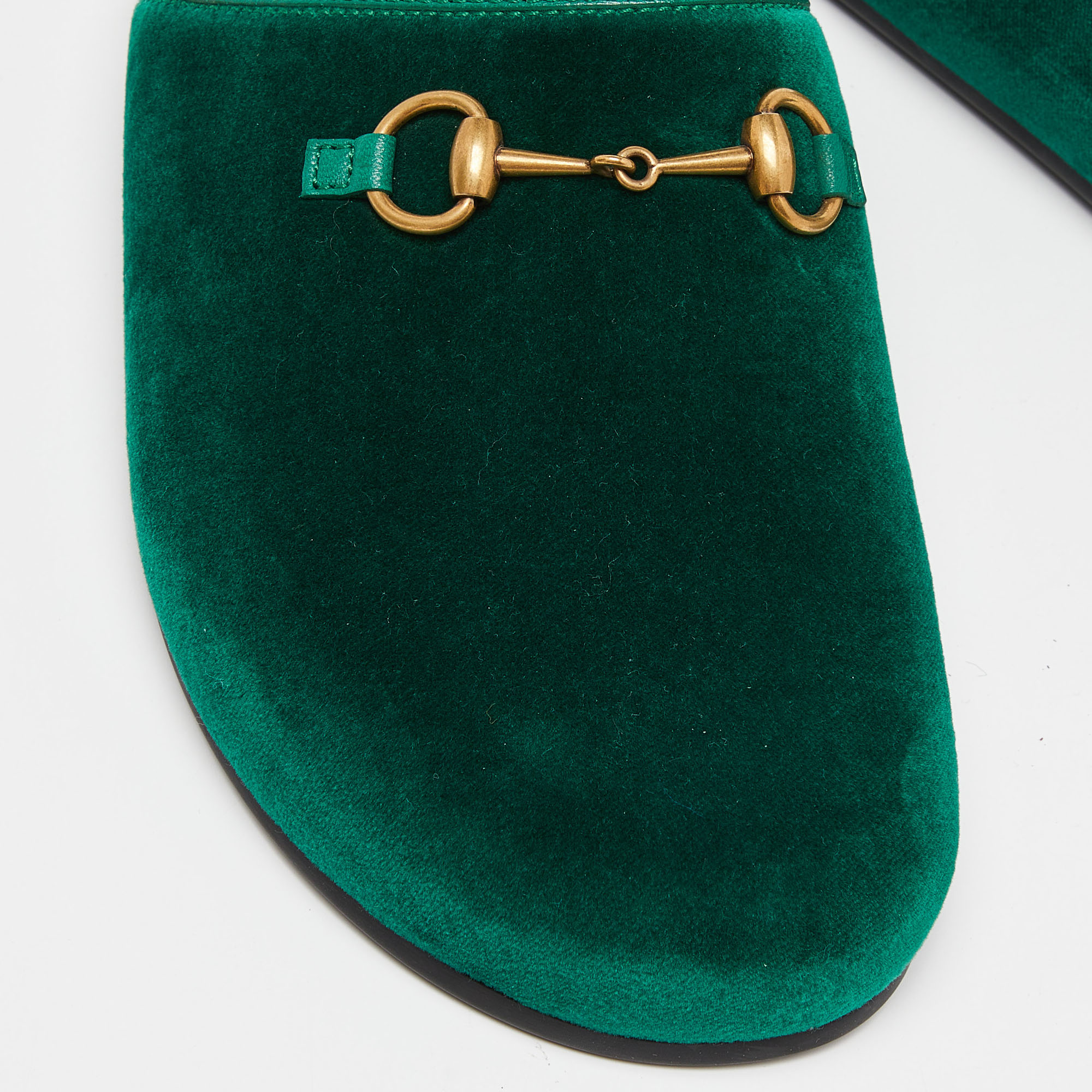 Gucci Green Velvet Horsebit Flat Mules Size 36