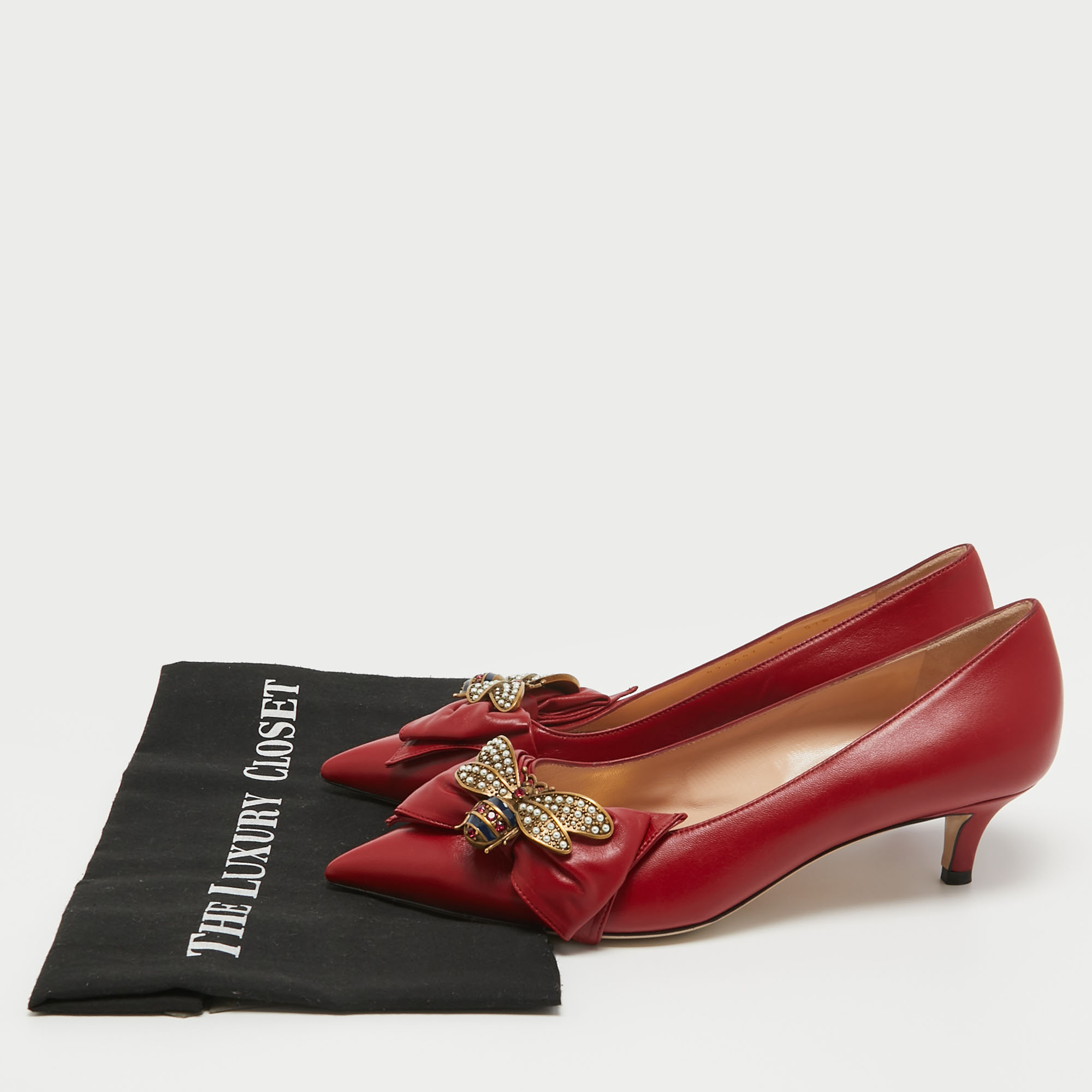 Gucci Red Leather Queen Margaret Bow Pumps Size 39