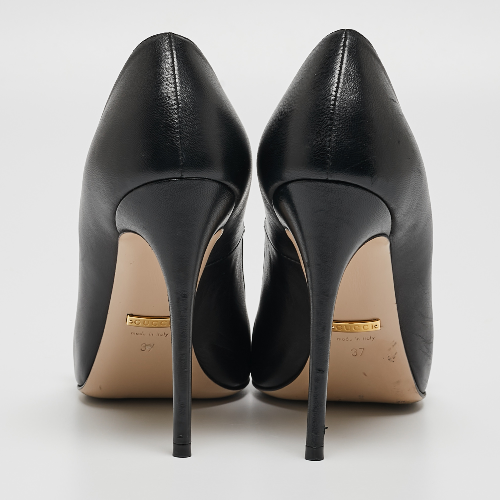 Gucci Black Leather Aneta Pointed Pumps Size 37