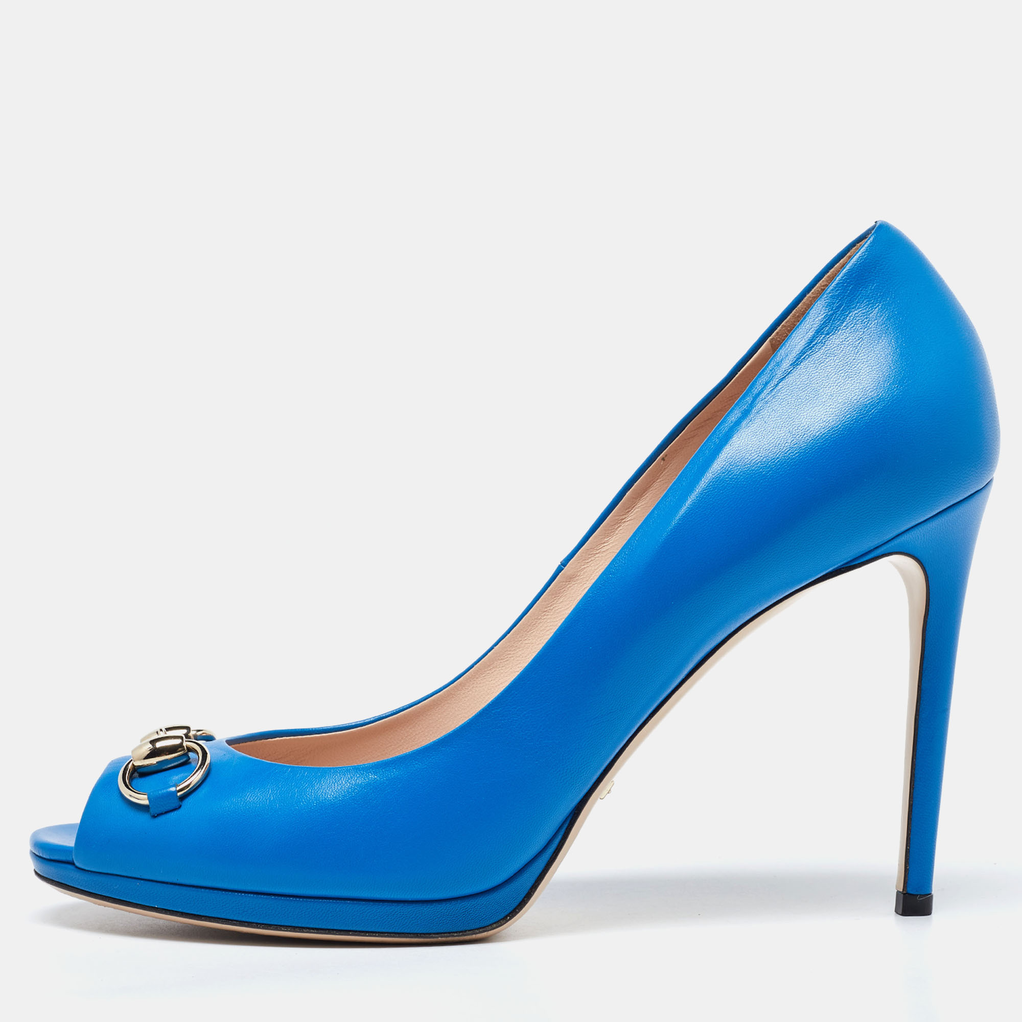 Gucci Blue Leather Horsebit Peep Toe Pumps Size
Gucci Blue Leather Horsebit Peep Toe Pumps Size