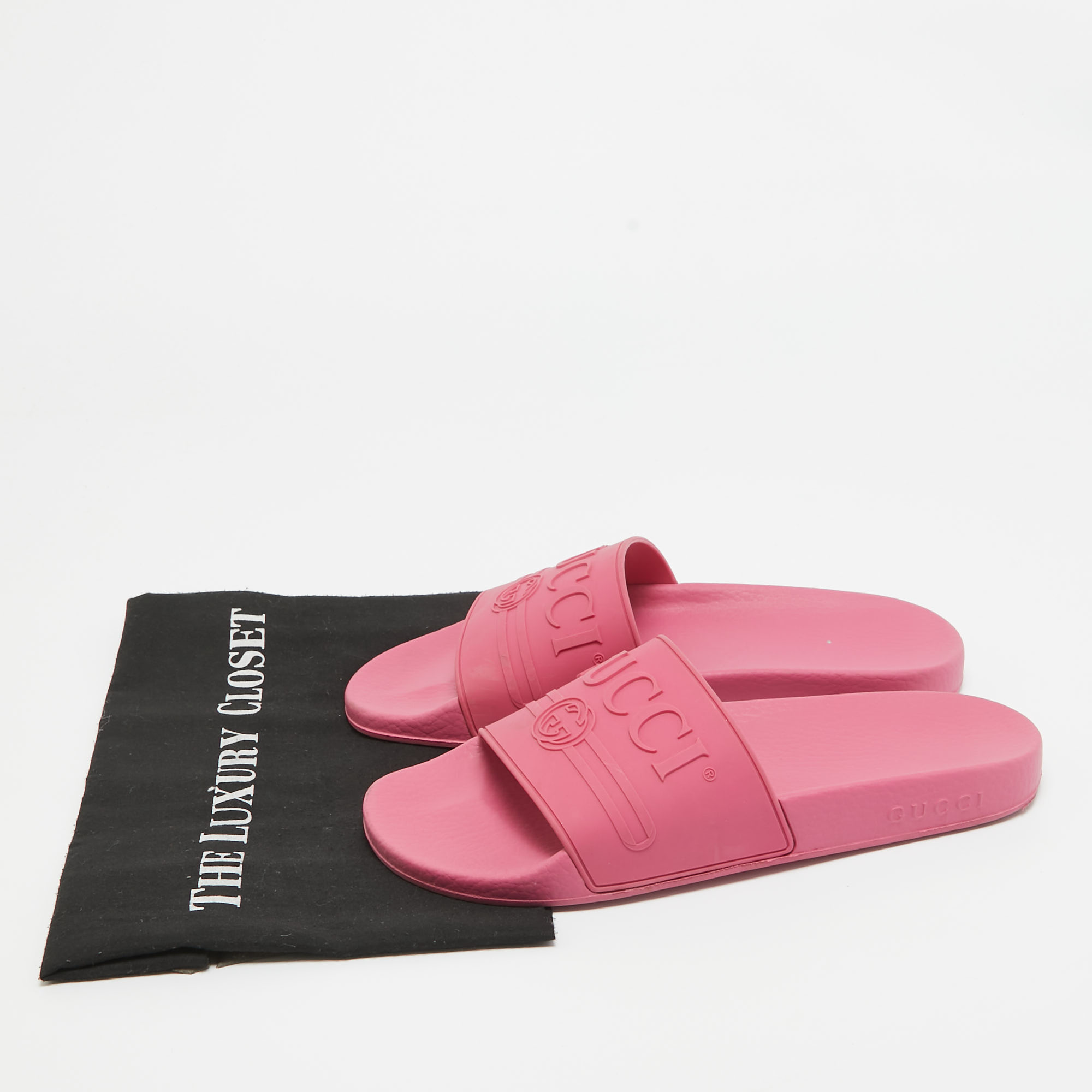 Gucci Pink Rubber Interlocking Logo Slides Size 39