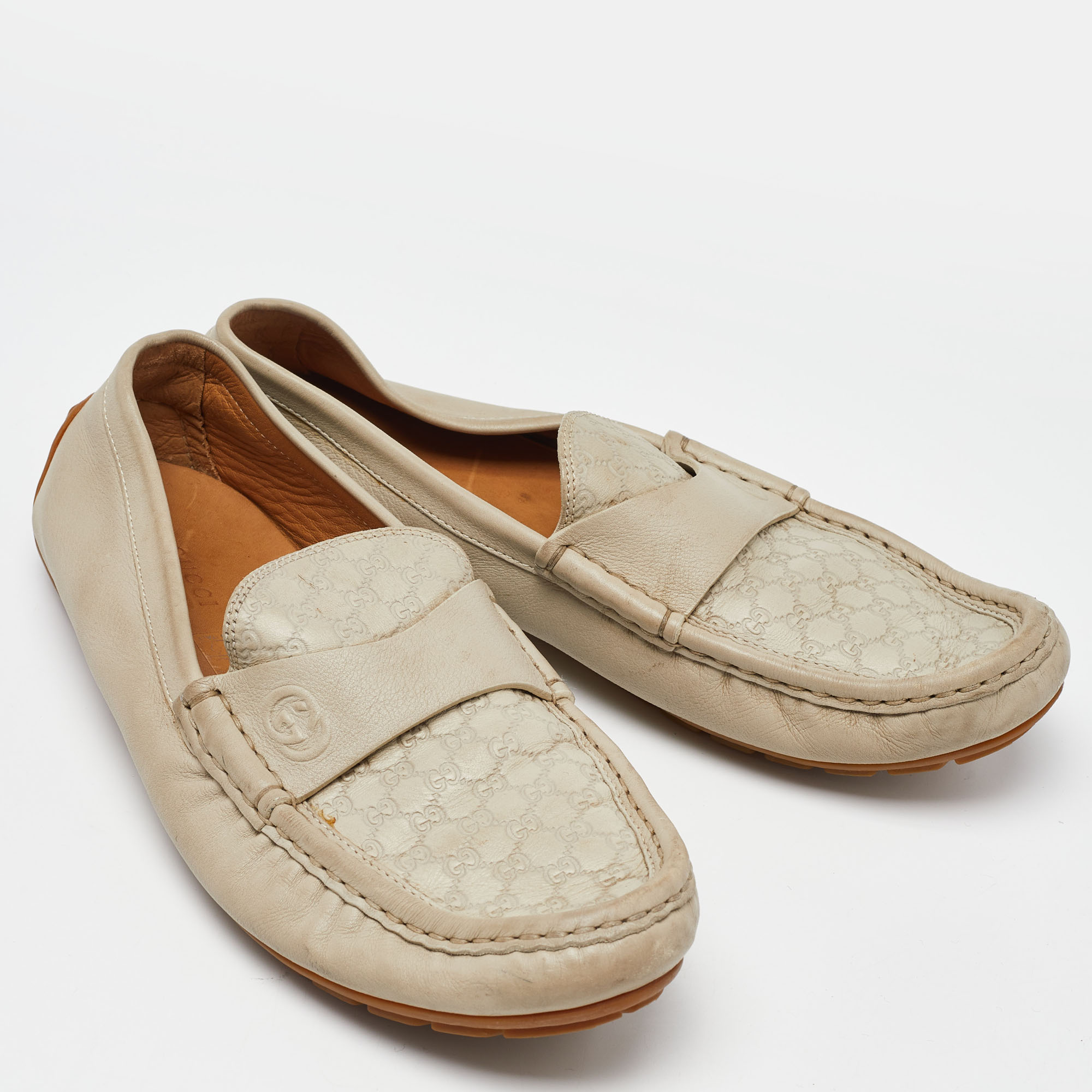 Gucci Beige GG Leather Slip On Loafers Size 38.5