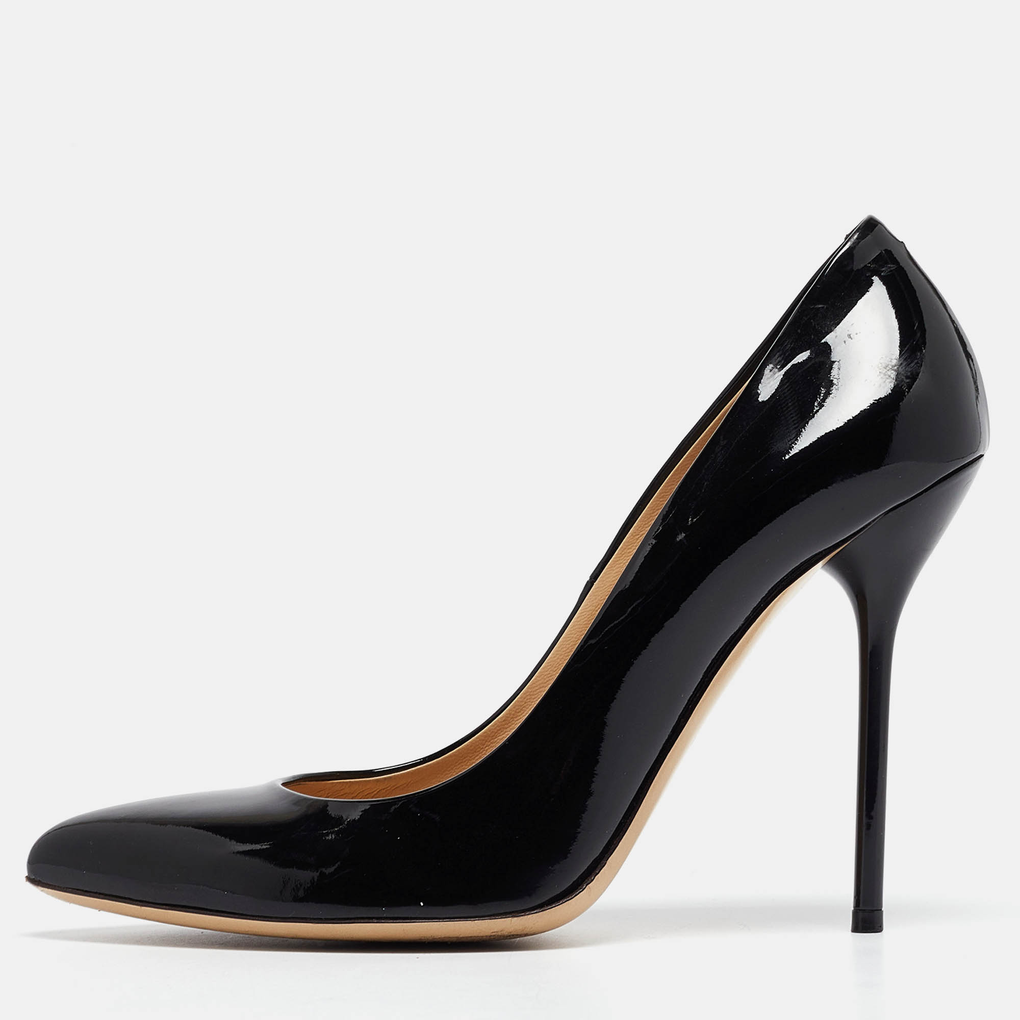Gucci black patent leather pointed toe pumps size 38.5