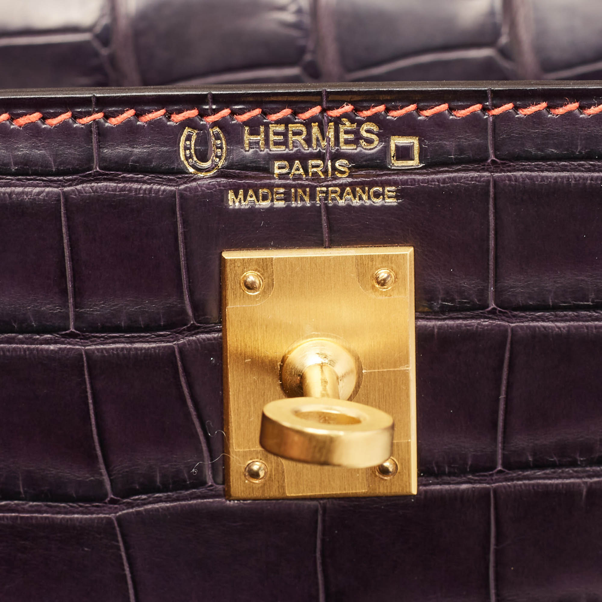 Hermès Orange Poppy/Amethyst Alligator Mississippiensis Gold Finish Kelly Retourne 25 Bag