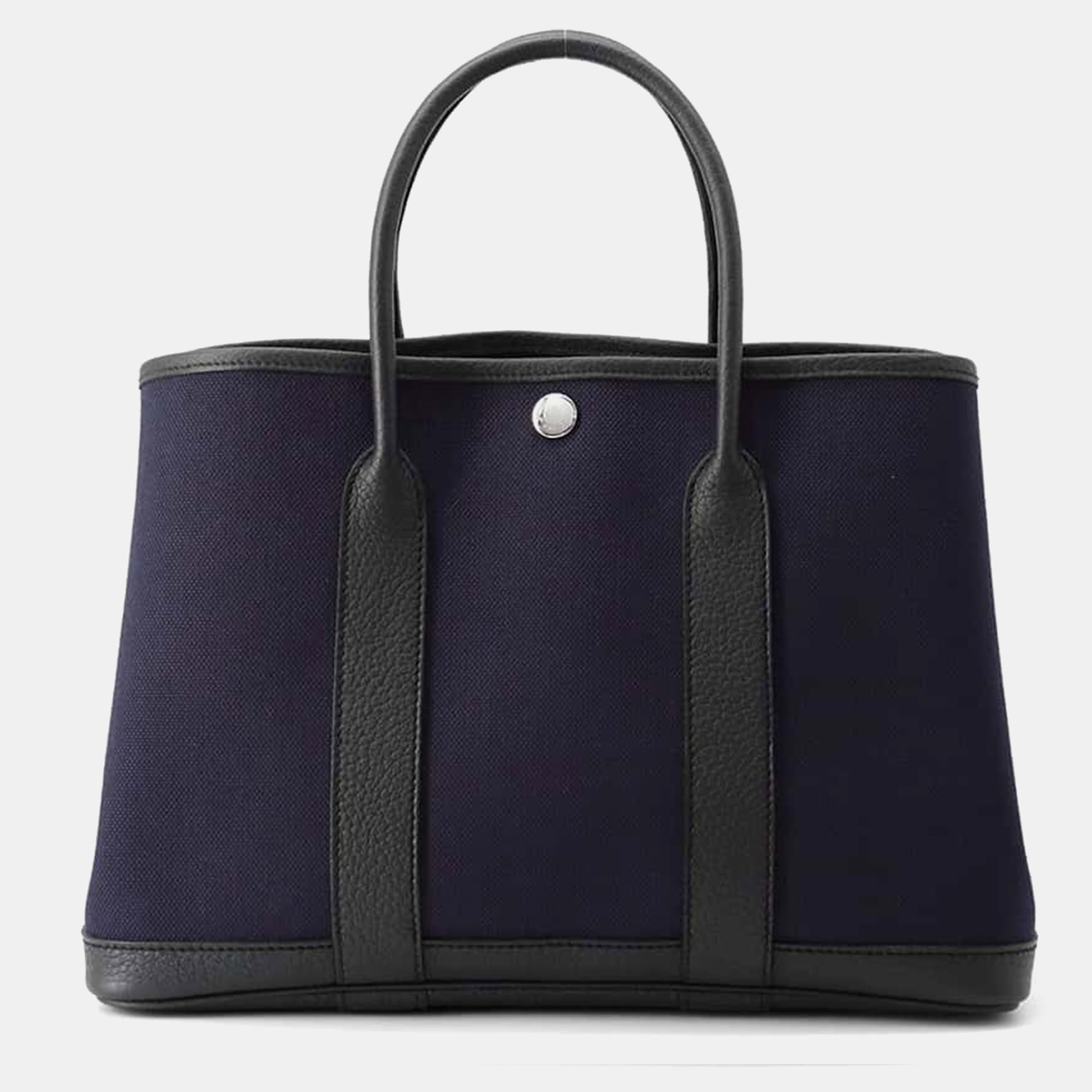 Hermes Blue Marine & Black Toile H and Negonda Leather Garden Party TPM Tote Bag
Hermes Blue Marine & Black Toile H and Negonda Leather Garden Party TPM Tote Bag