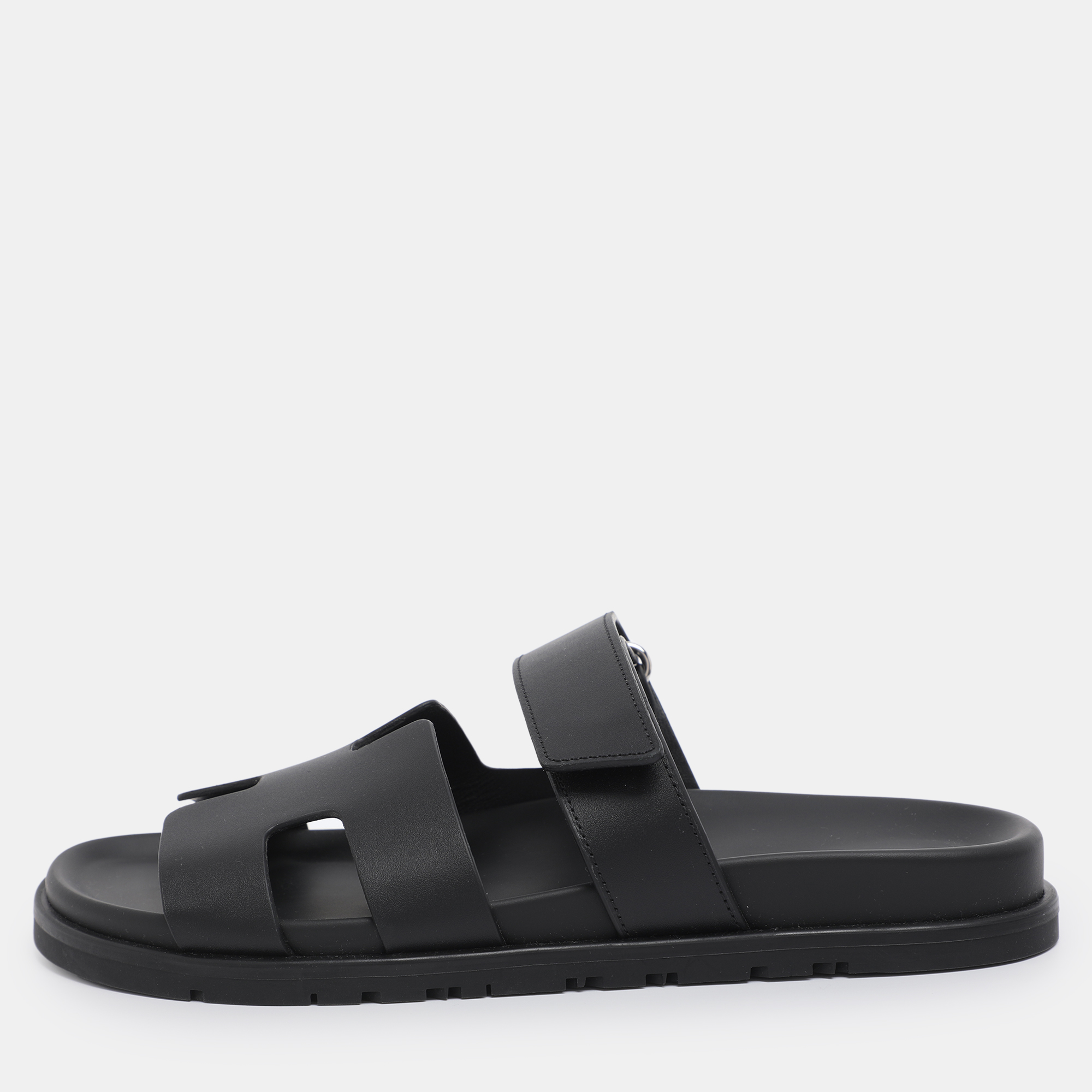 Hermes Black Leather Chypre Sandal 39
Hermes Black Leather Chypre Sandal 39