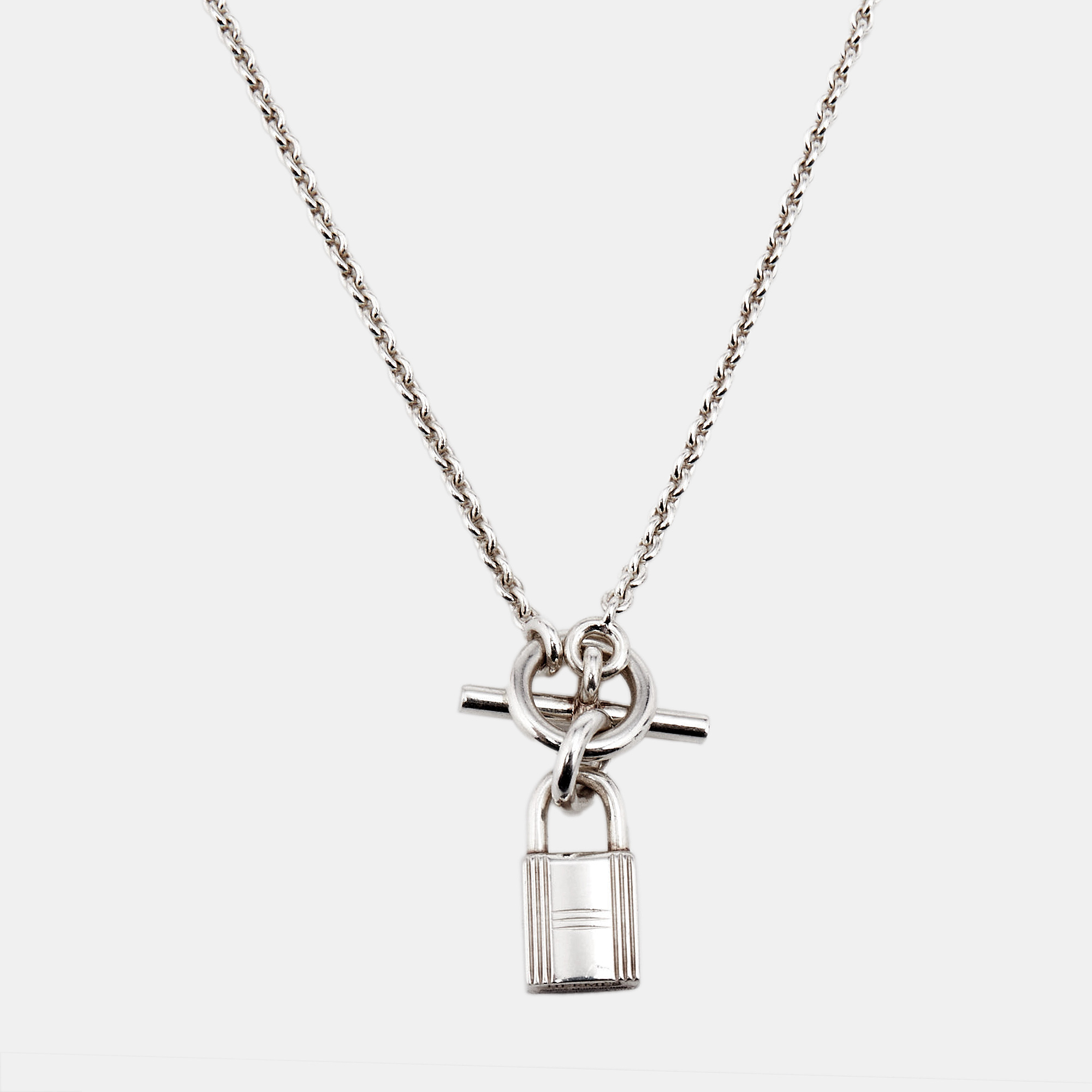 Hermès Kelly Cadenas Kelly Lock Sterling Silver Pendant Necklace
Hermès Kelly Cadenas Kelly Lock Sterling Silver Pendant Necklace