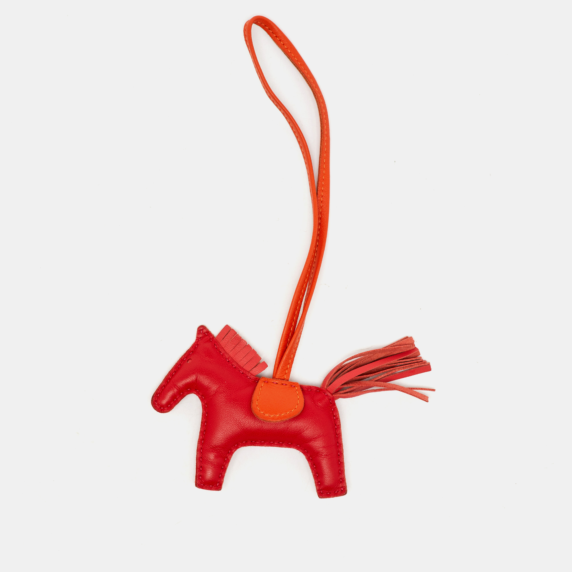 Hermes Cornaline/Cuivre Milo Leather GriGri Rodeo Bag Charm PM, Red
Hermes Cornaline/Cuivre Milo Leather GriGri Rodeo Bag Charm PM, Red