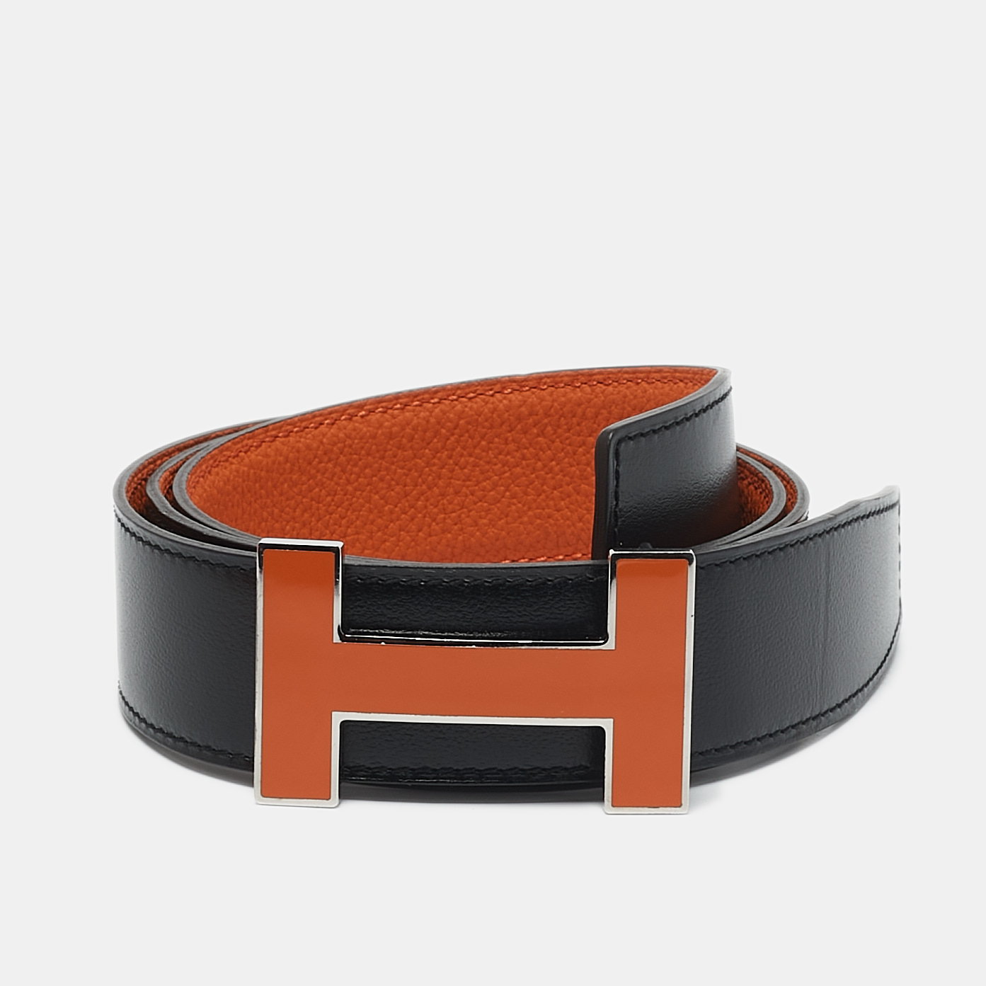 Hermès Noir/Orange Box and Togo Leather Qiuzz H Reversible Belt, Black
Hermès Noir/Orange Box and Togo Leather Qiuzz H Reversible Belt, Black