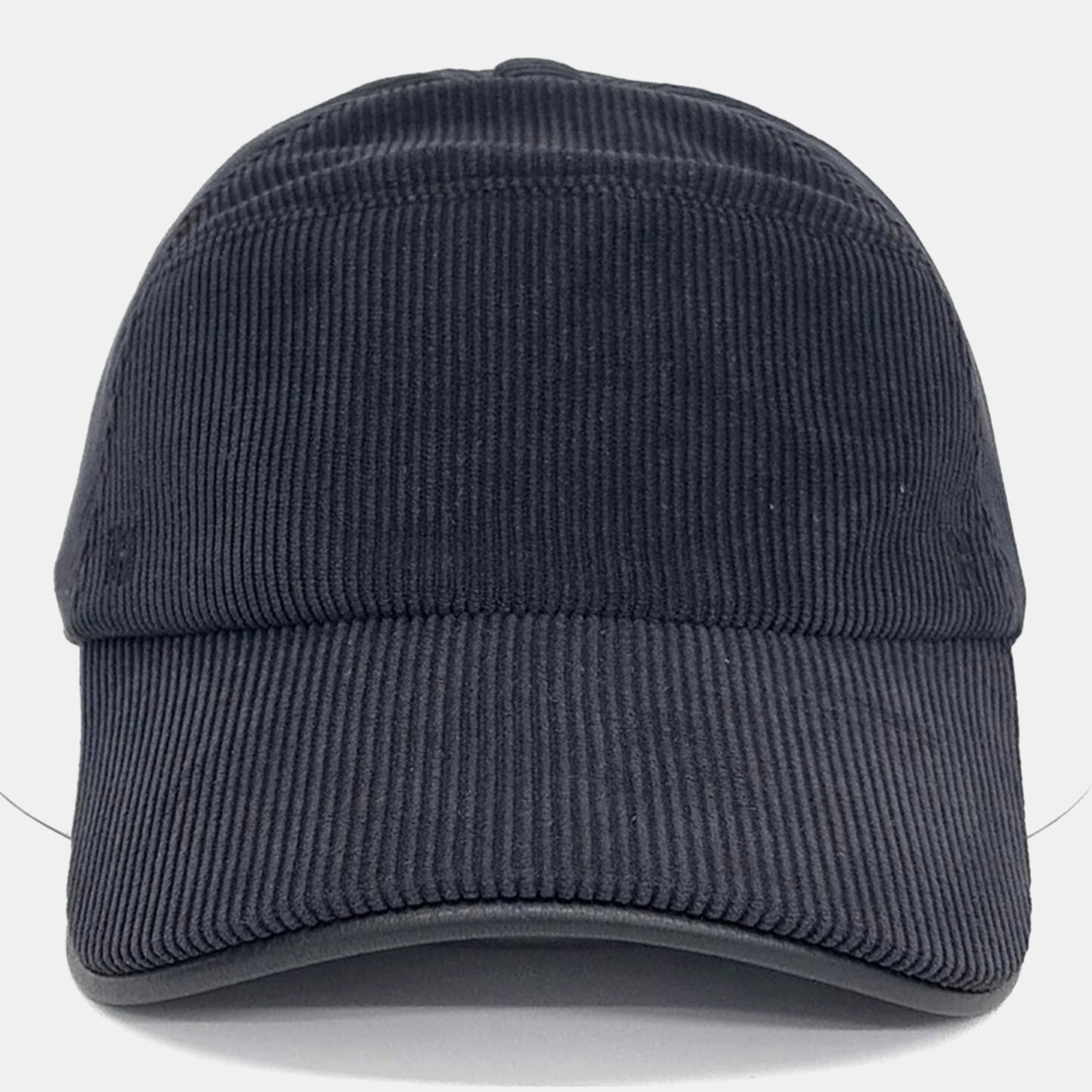 Hermes Navy Blue Corduroy Cap
Hermes Navy Blue Corduroy Cap